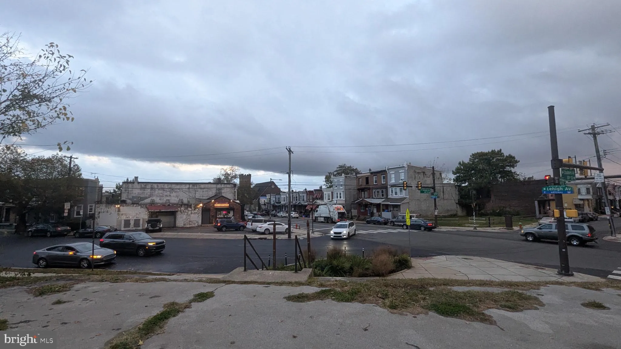 Philadelphia, Pennsylvania 19132, United States, 5 Bedrooms Bedrooms, ,2 BathroomsBathrooms,Residential,Active,241442