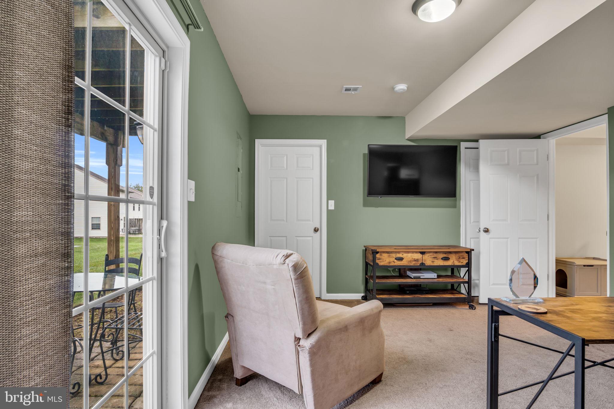 MELBOURNE PLACE - Residential