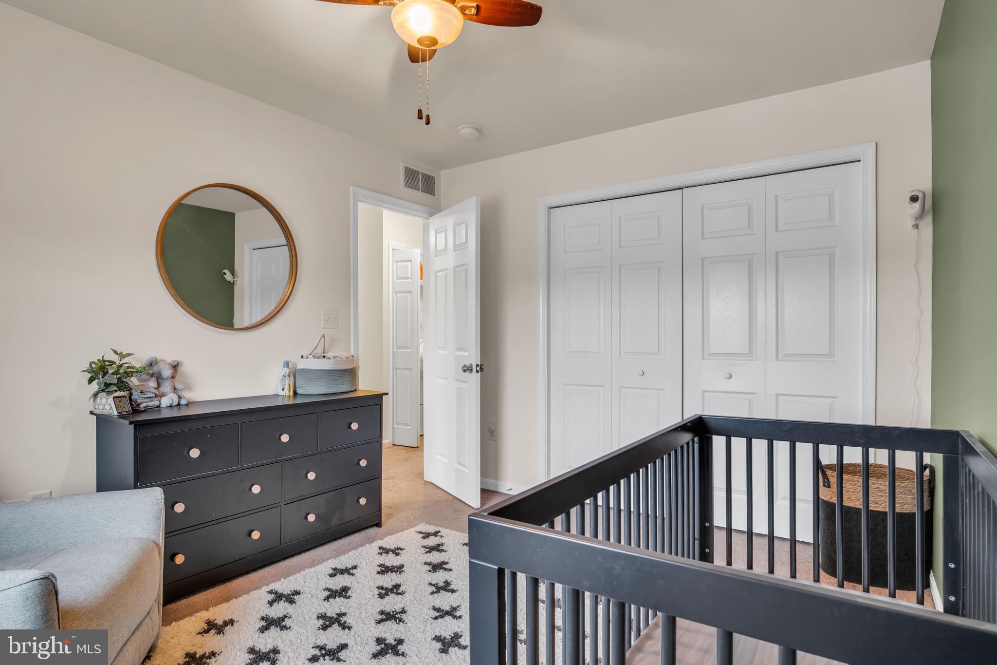 MELBOURNE PLACE - Residential