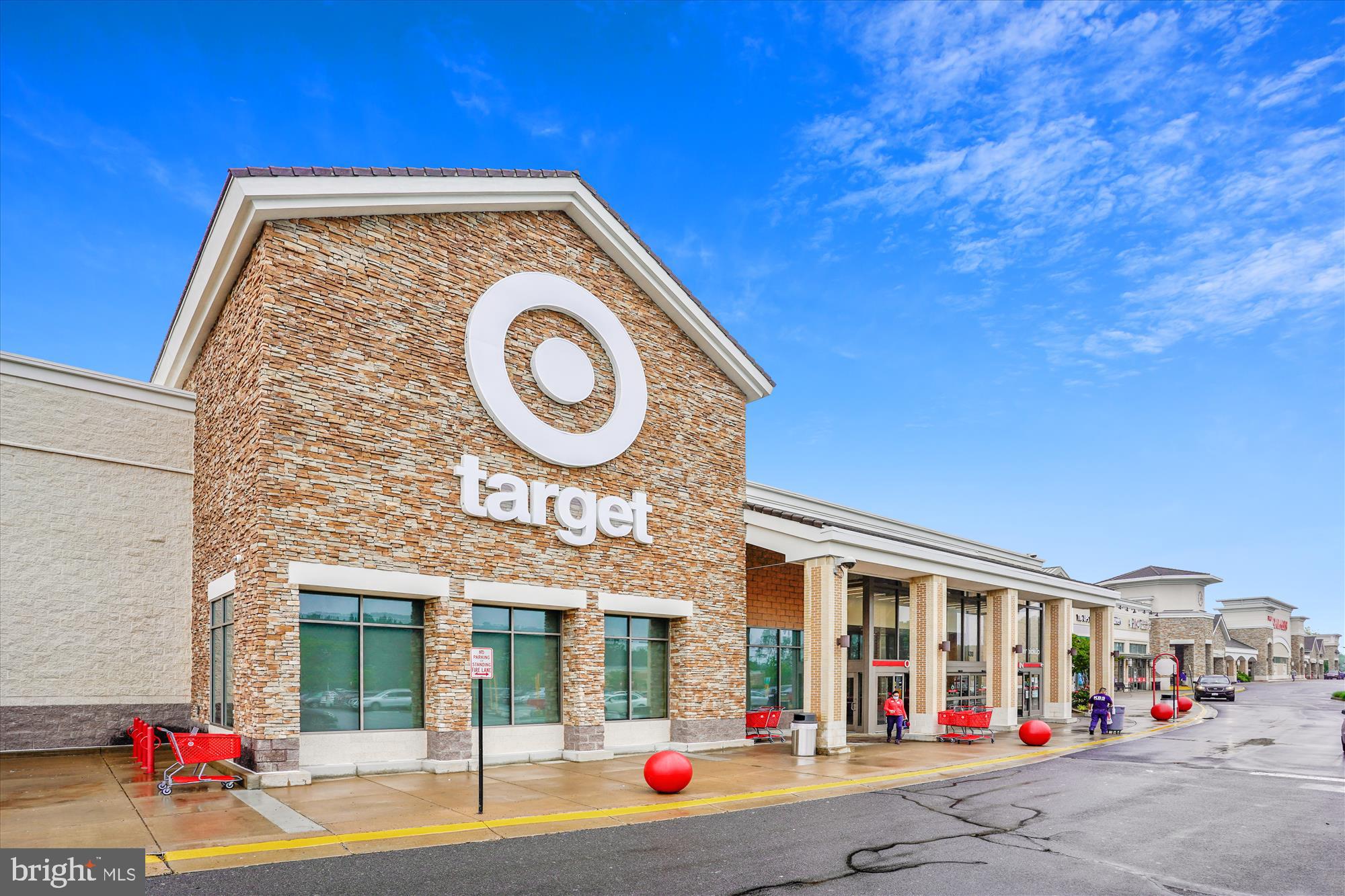 SOUTHLAKE AT MONTCLAIR - Residential