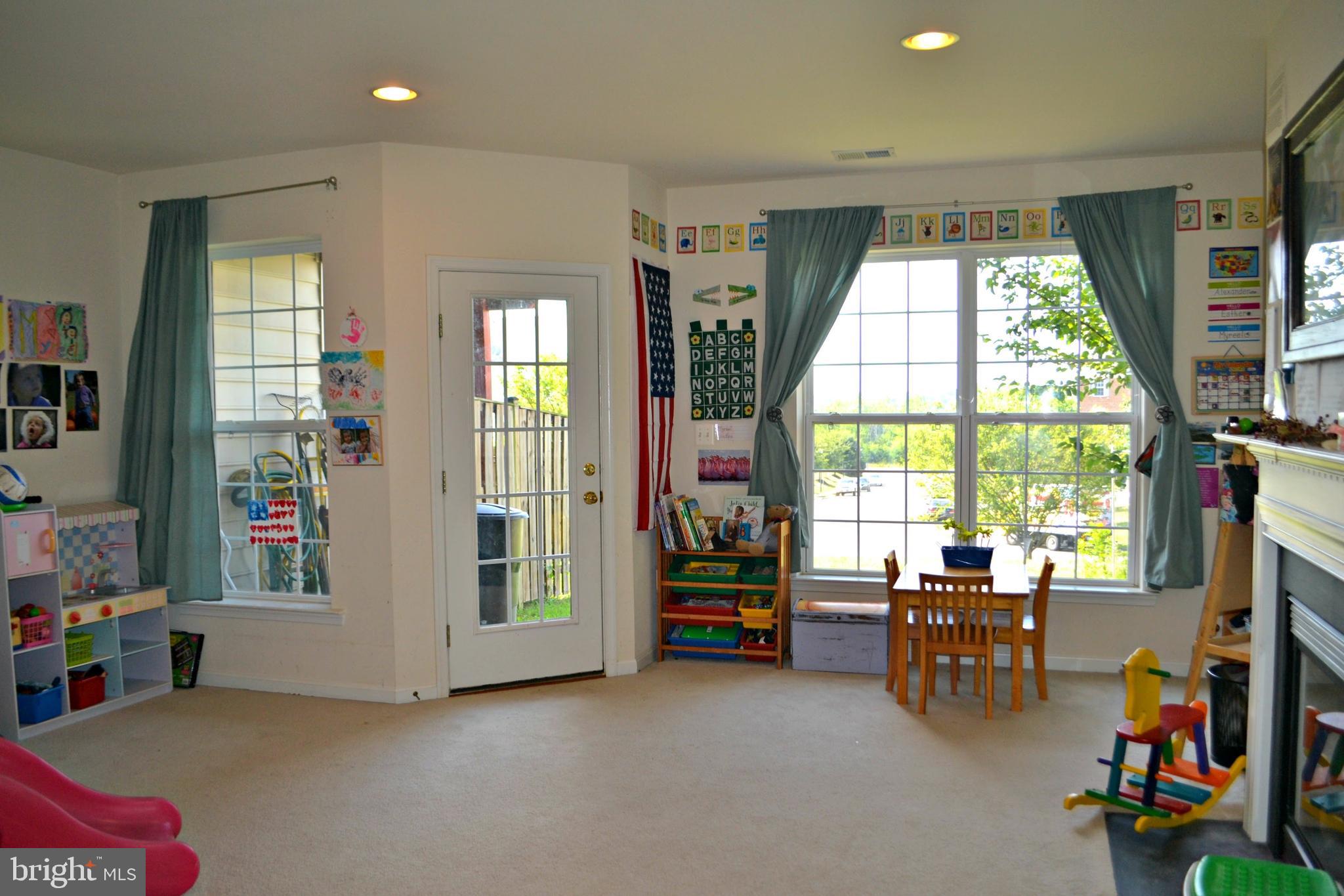 POTOMAC STATION - Residential Lease