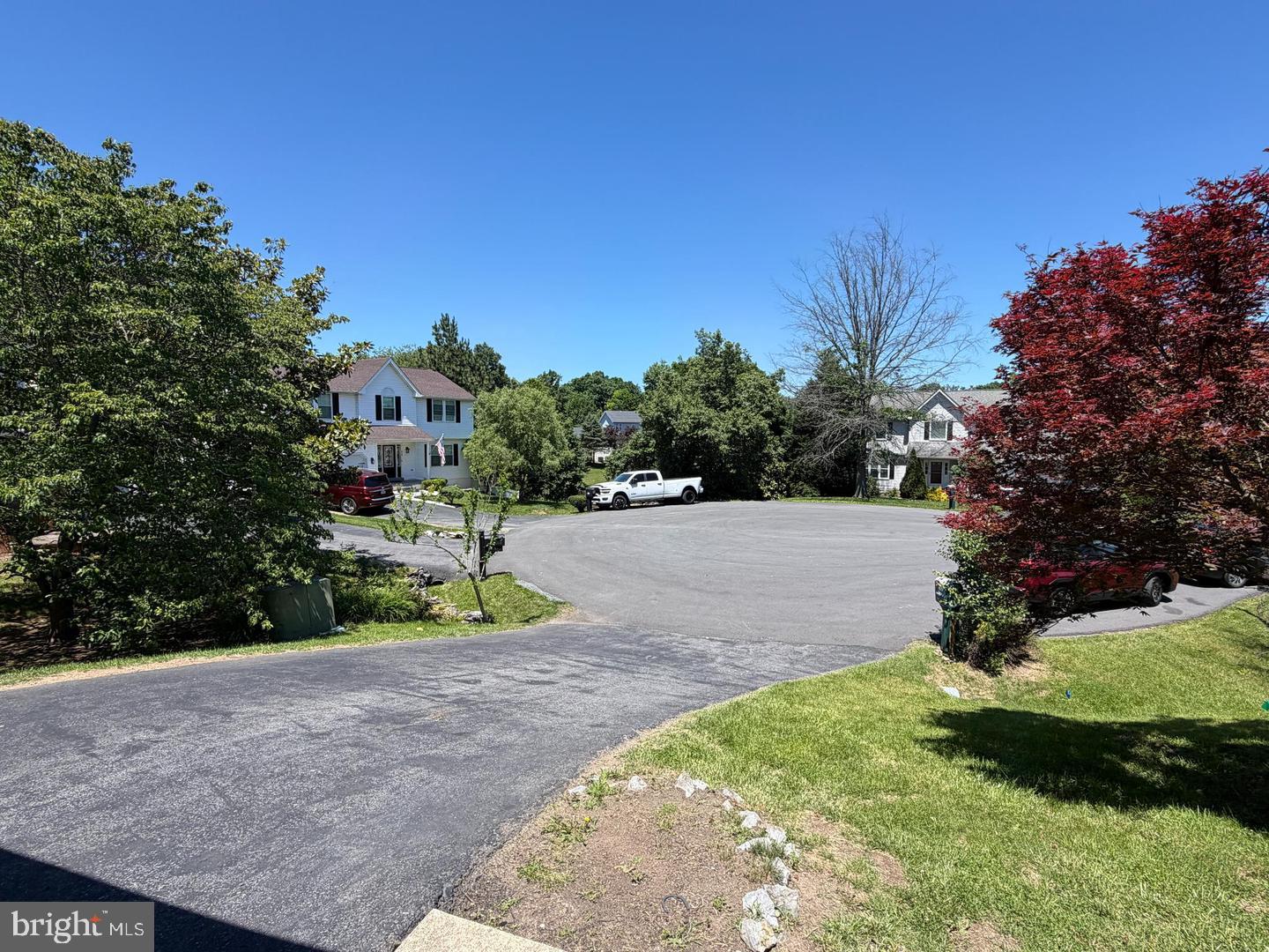 407 TAMARACK CIRCLE