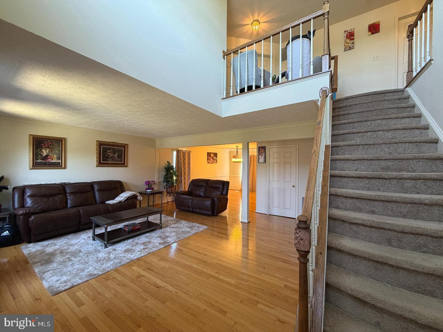 407 TAMARACK CIRCLE