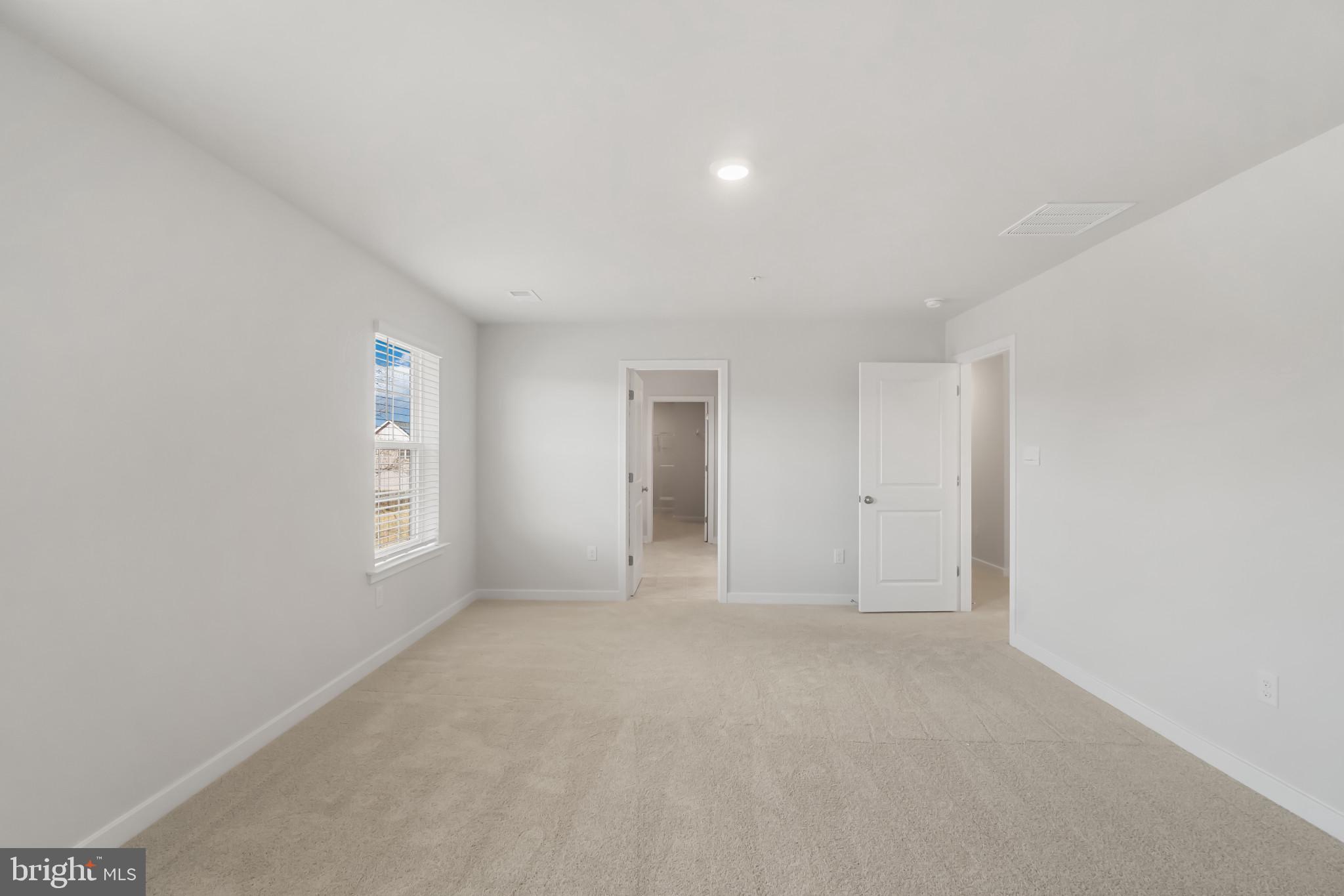 BEECHWOOD MANOR - Residential