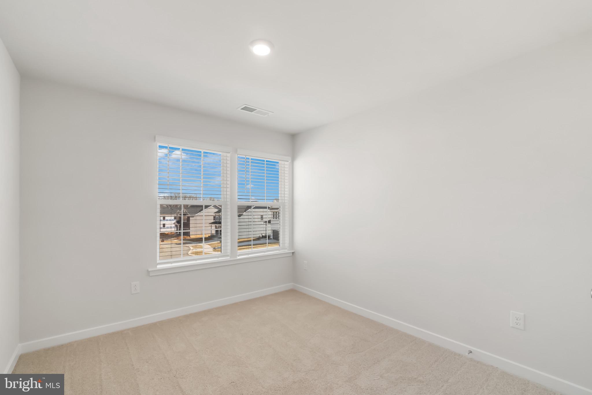 BEECHWOOD MANOR - Residential