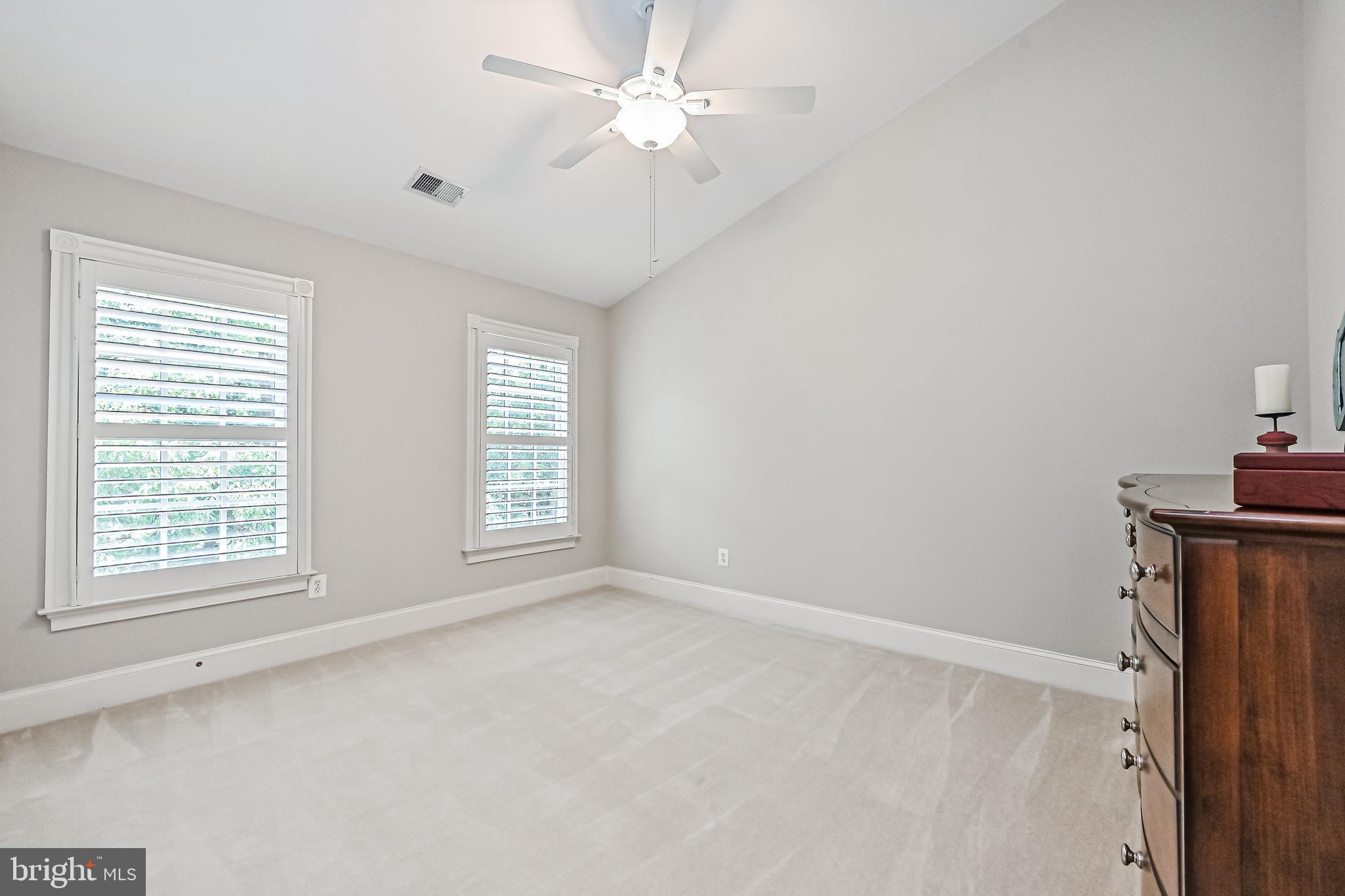 CEDAR LANE - Residential