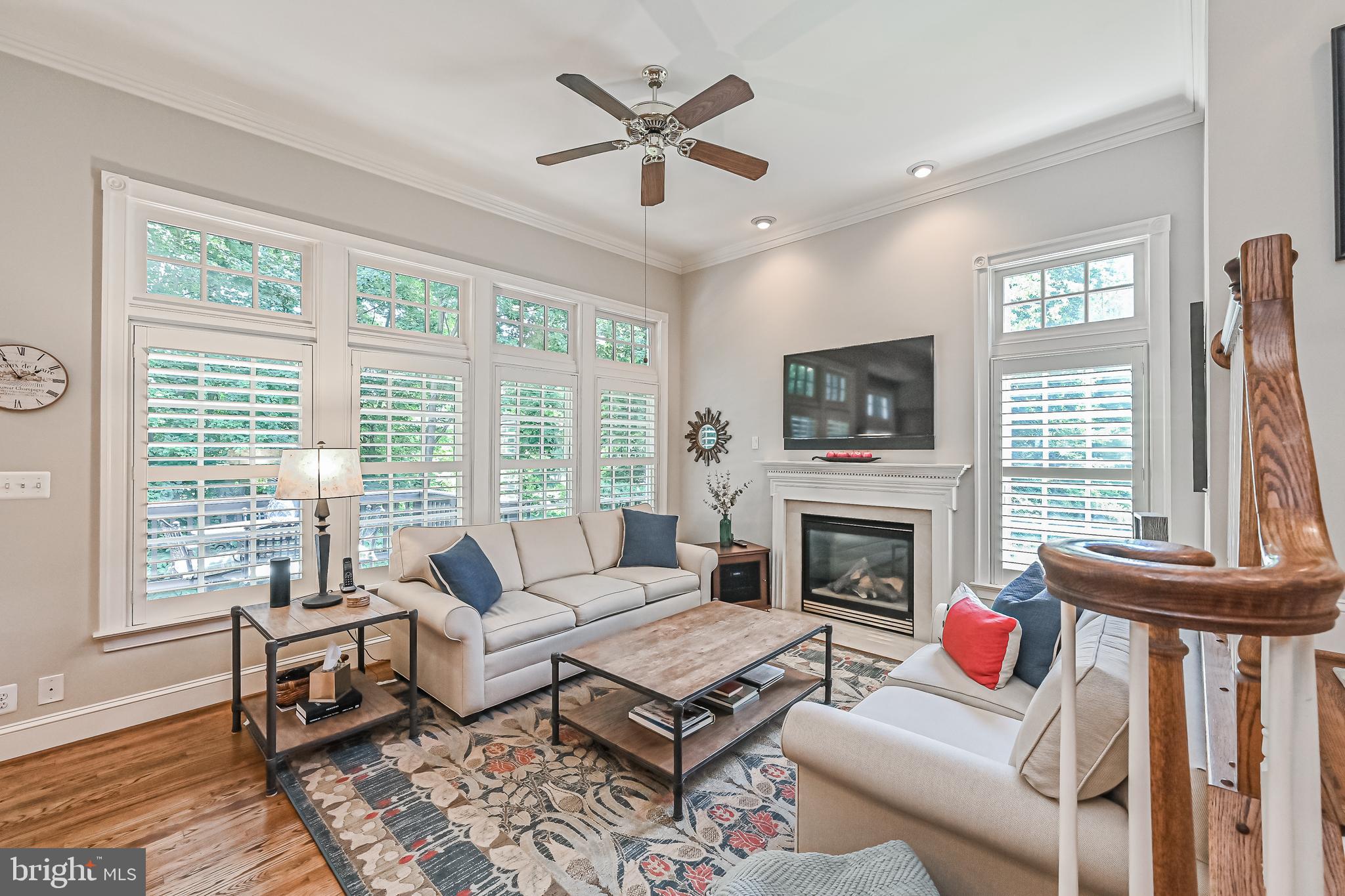 CEDAR LANE - Residential