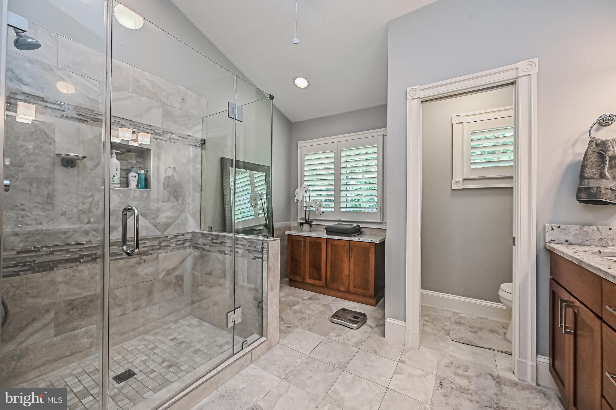 CEDAR LANE - Residential