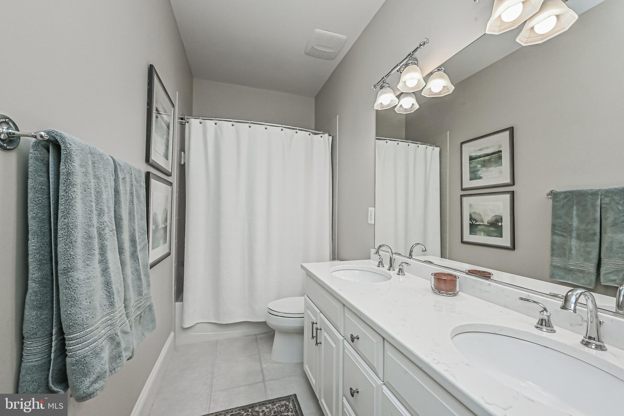 CEDAR LANE - Residential