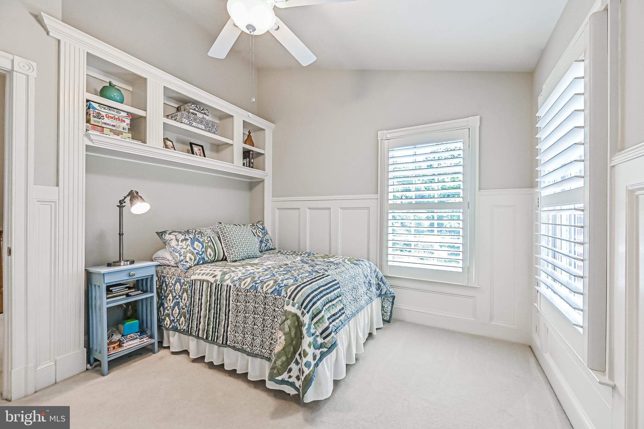 CEDAR LANE - Residential