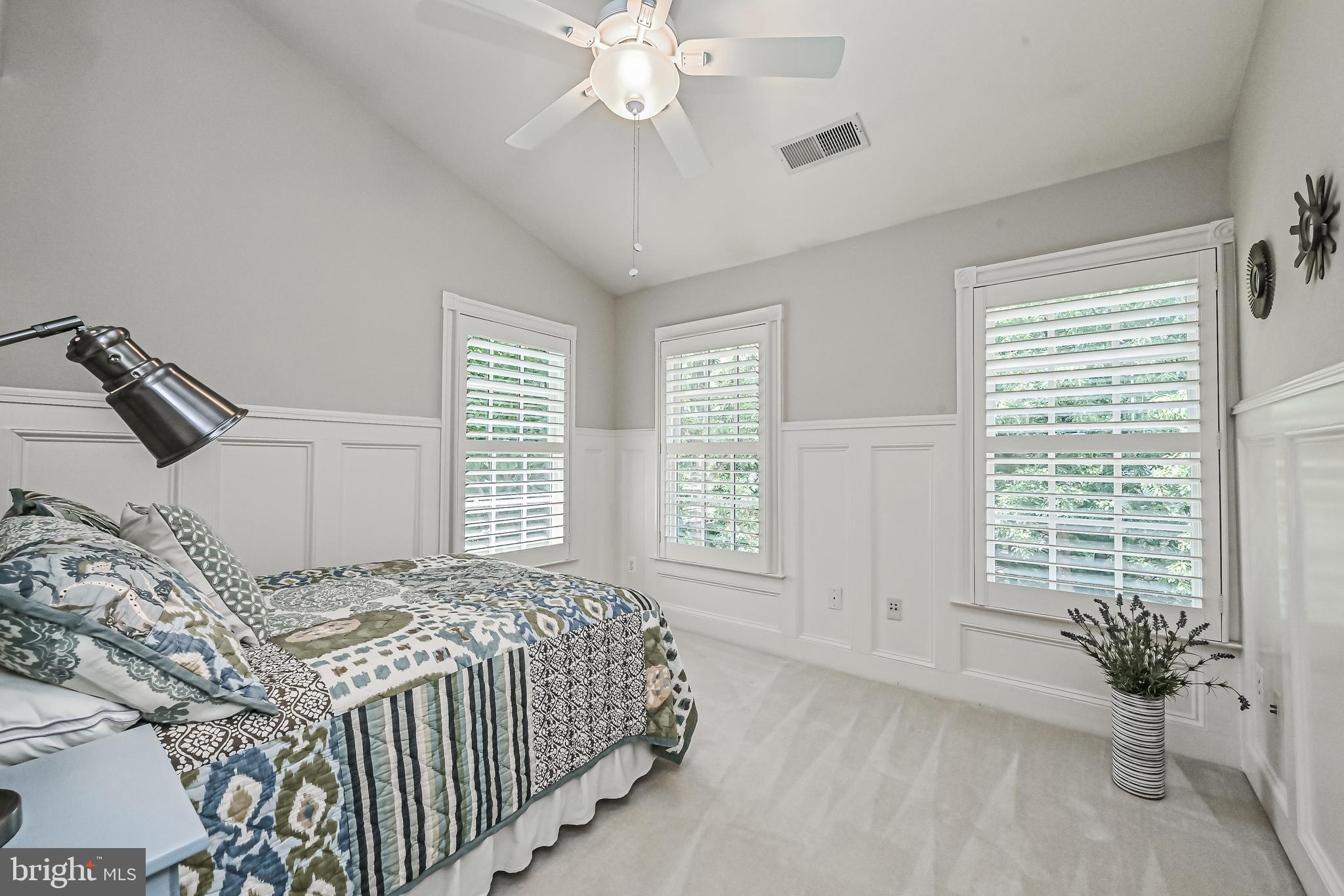 CEDAR LANE - Residential