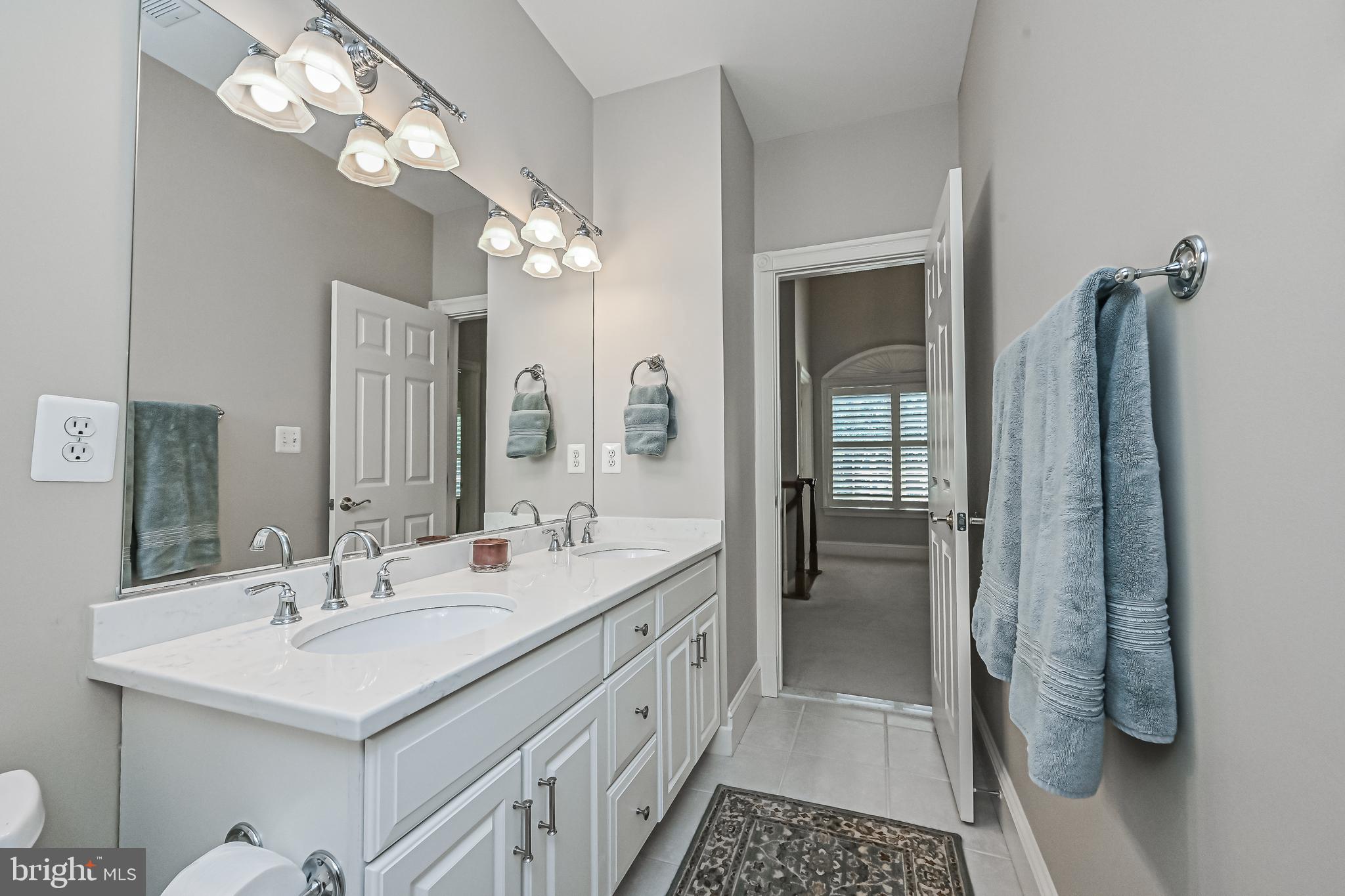 CEDAR LANE - Residential