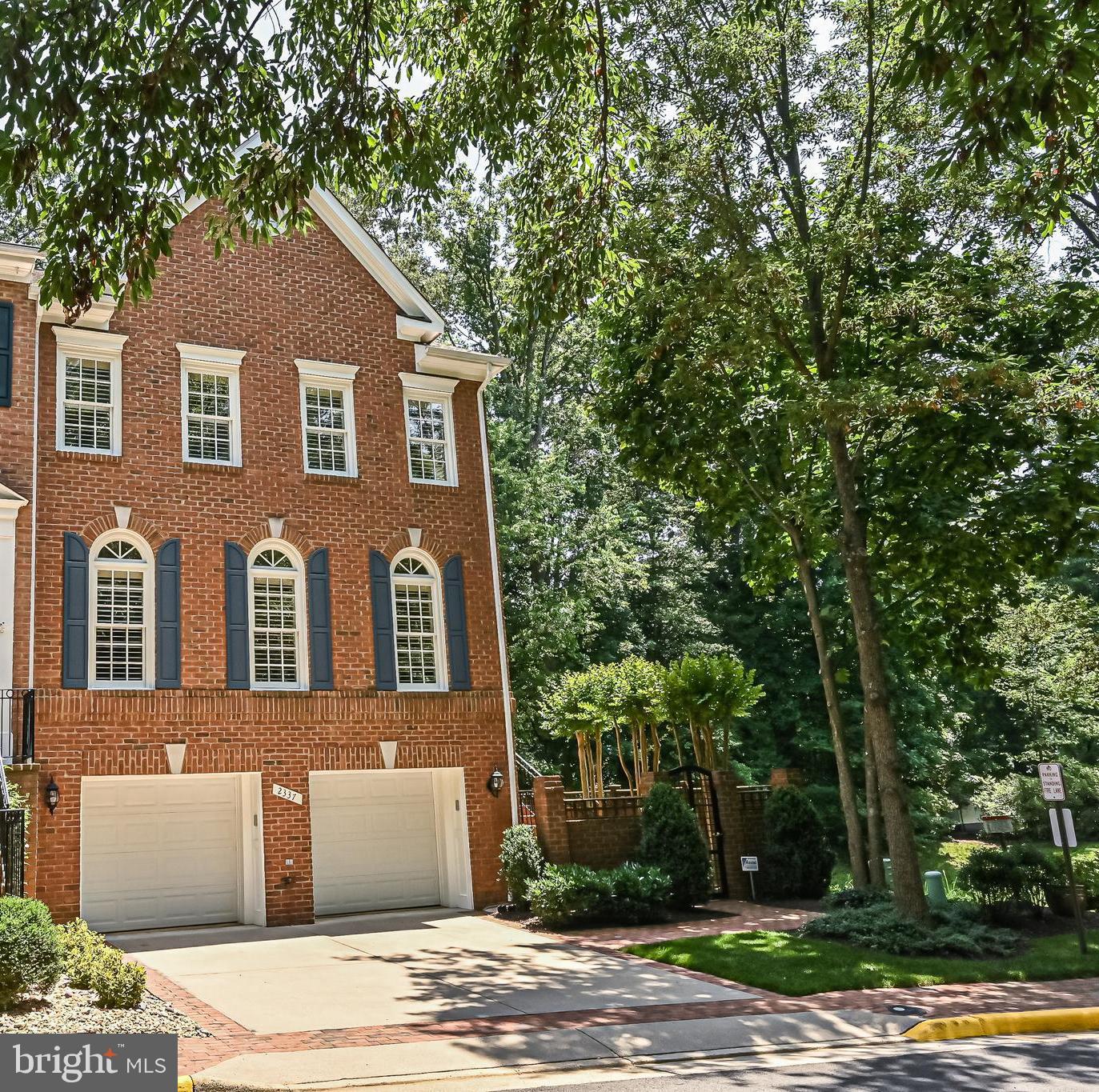 CEDAR LANE - Residential