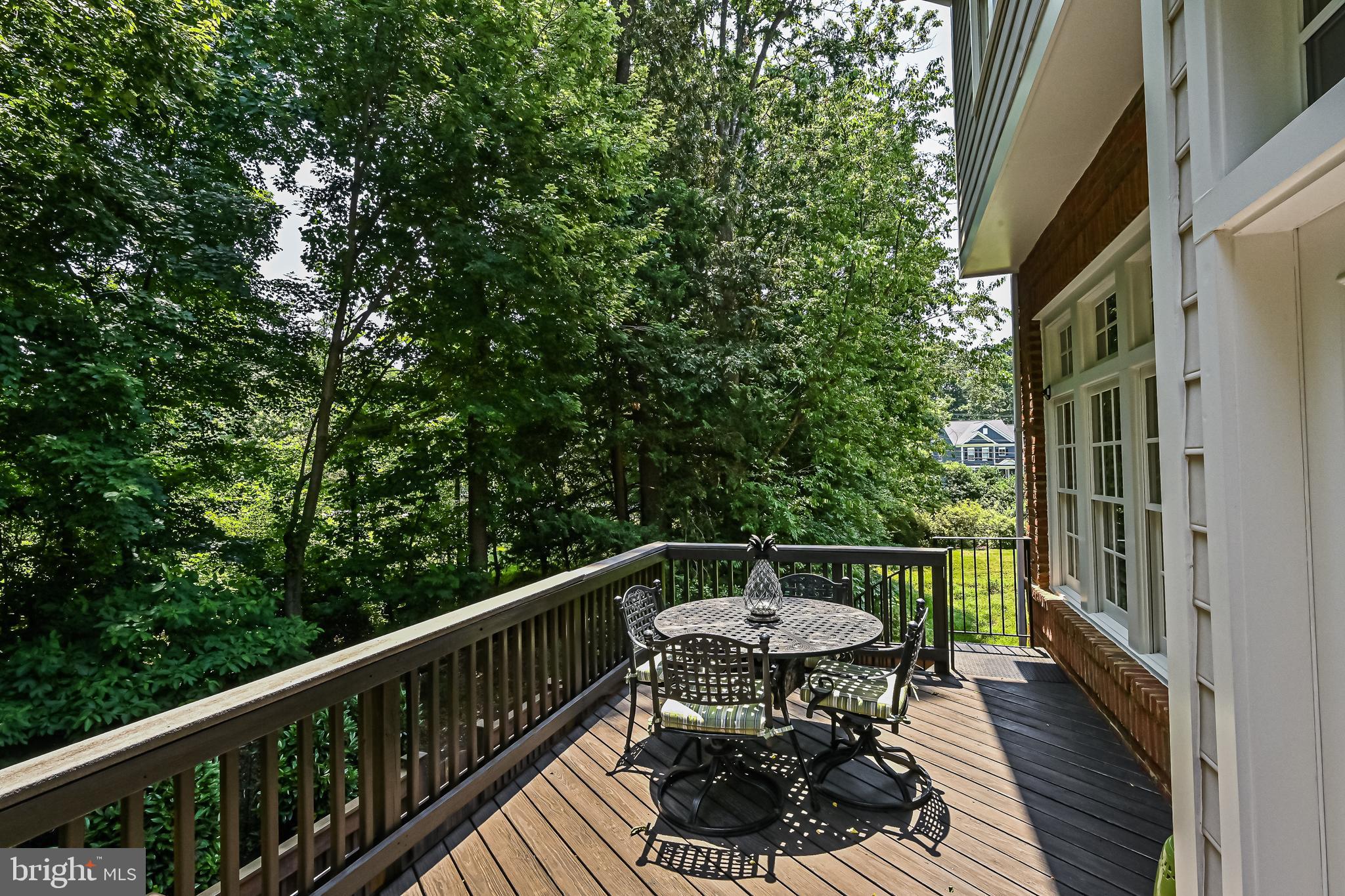 CEDAR LANE - Residential