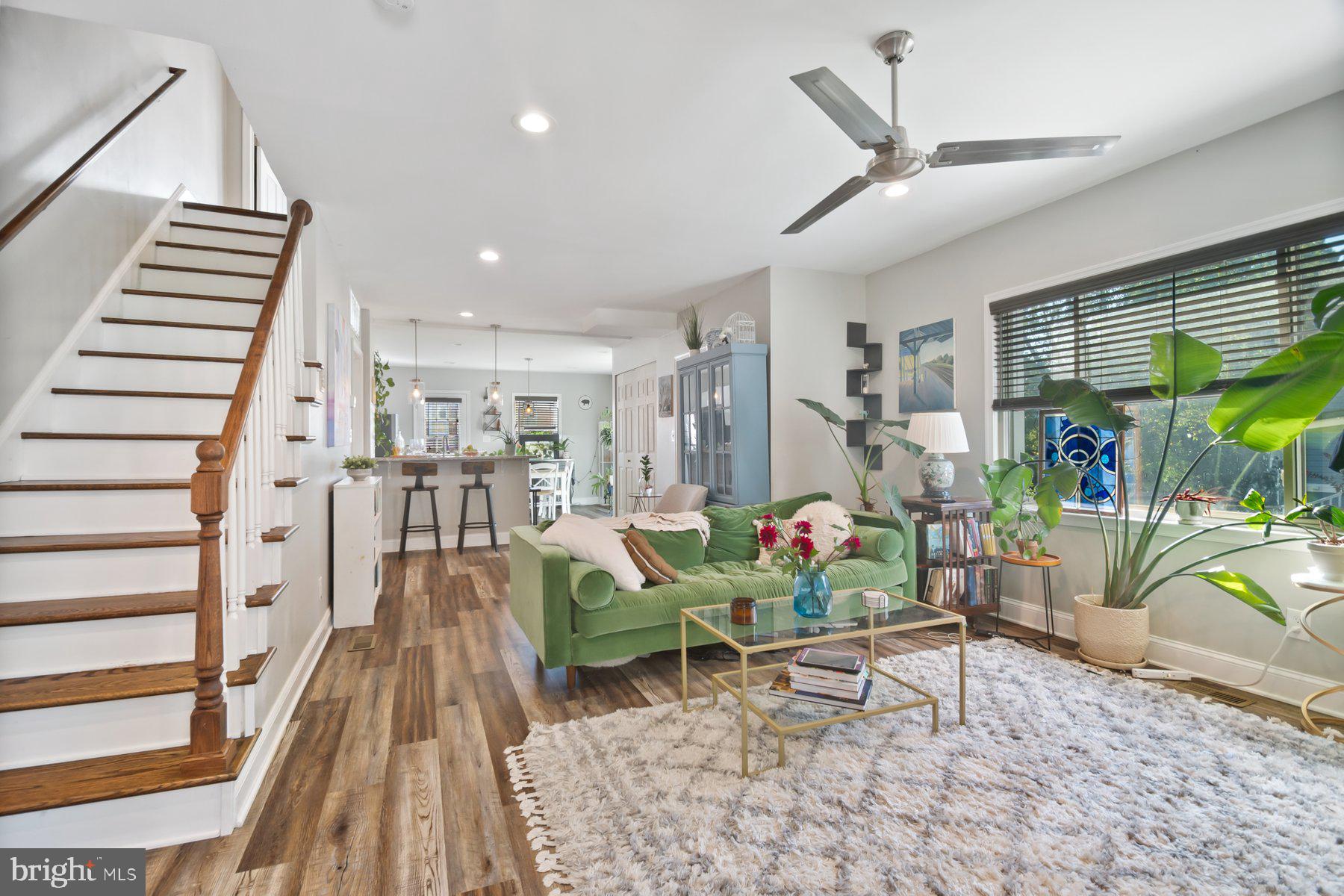 MEDFIELD - Residential