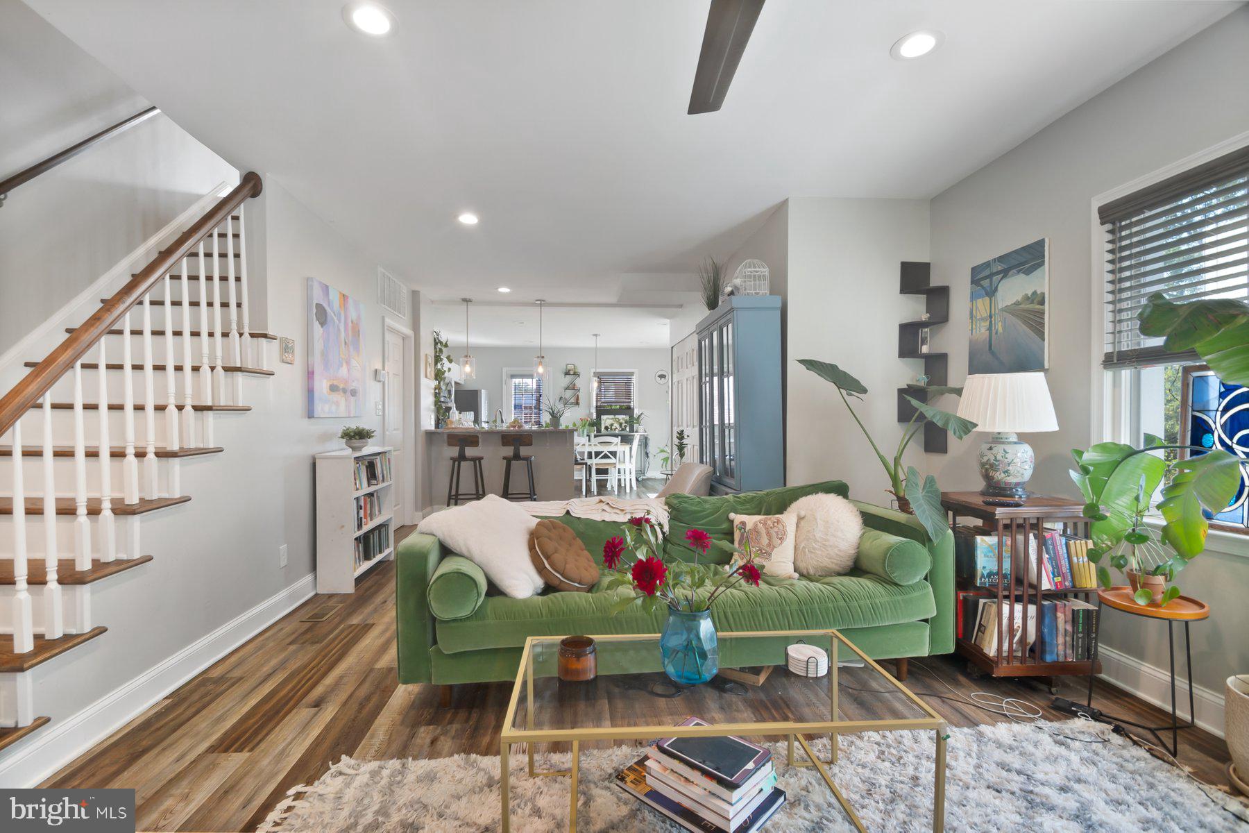 MEDFIELD - Residential