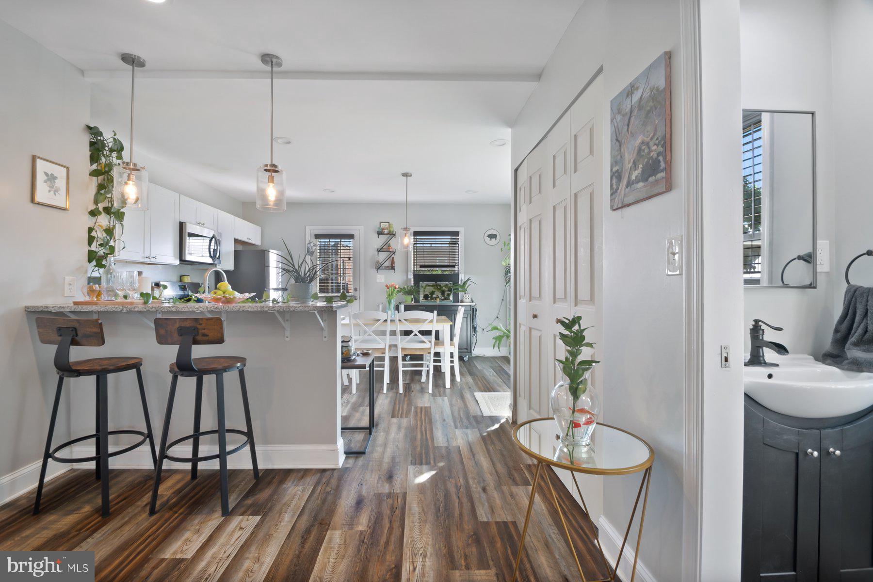 MEDFIELD - Residential