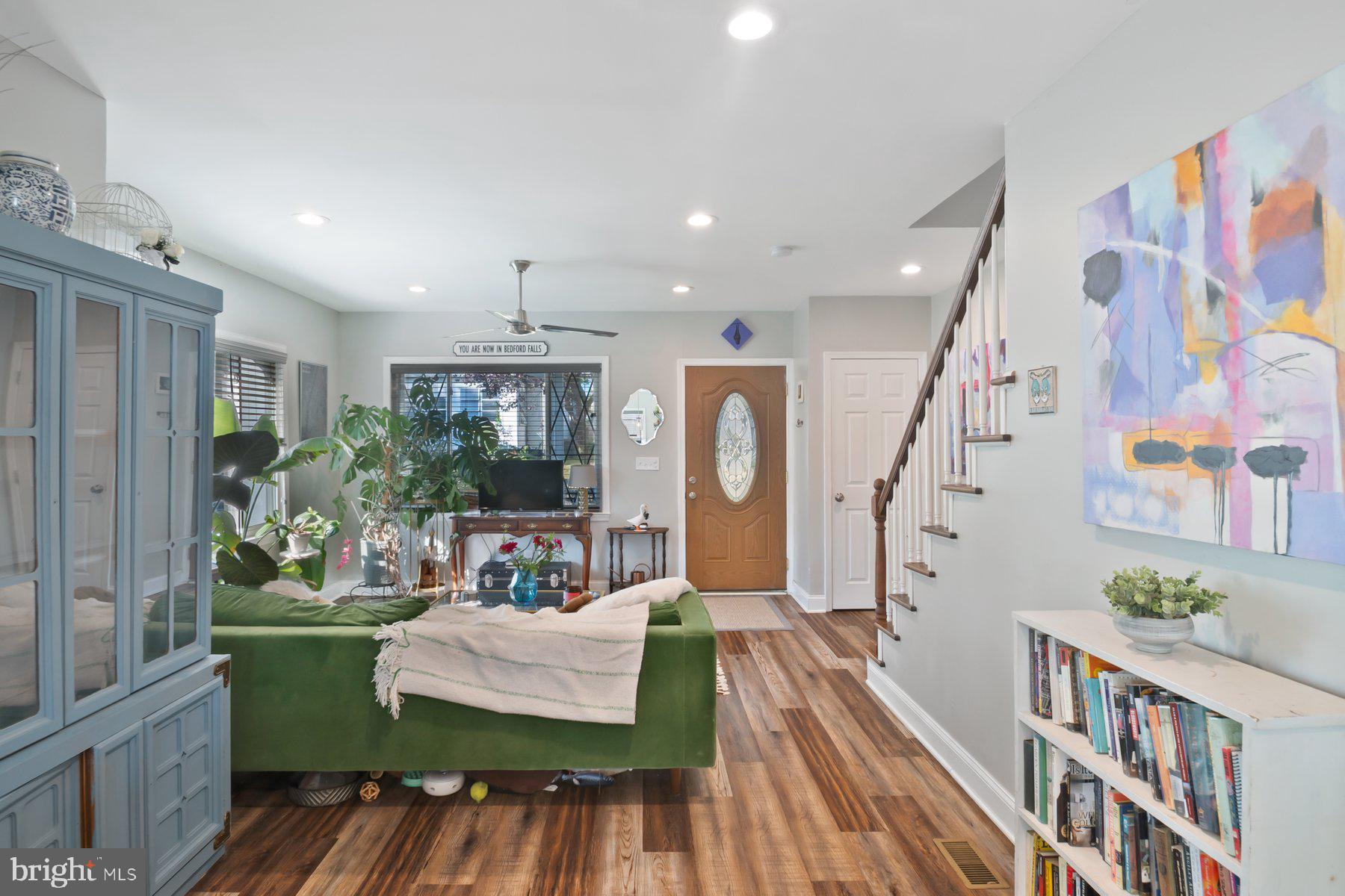 MEDFIELD - Residential
