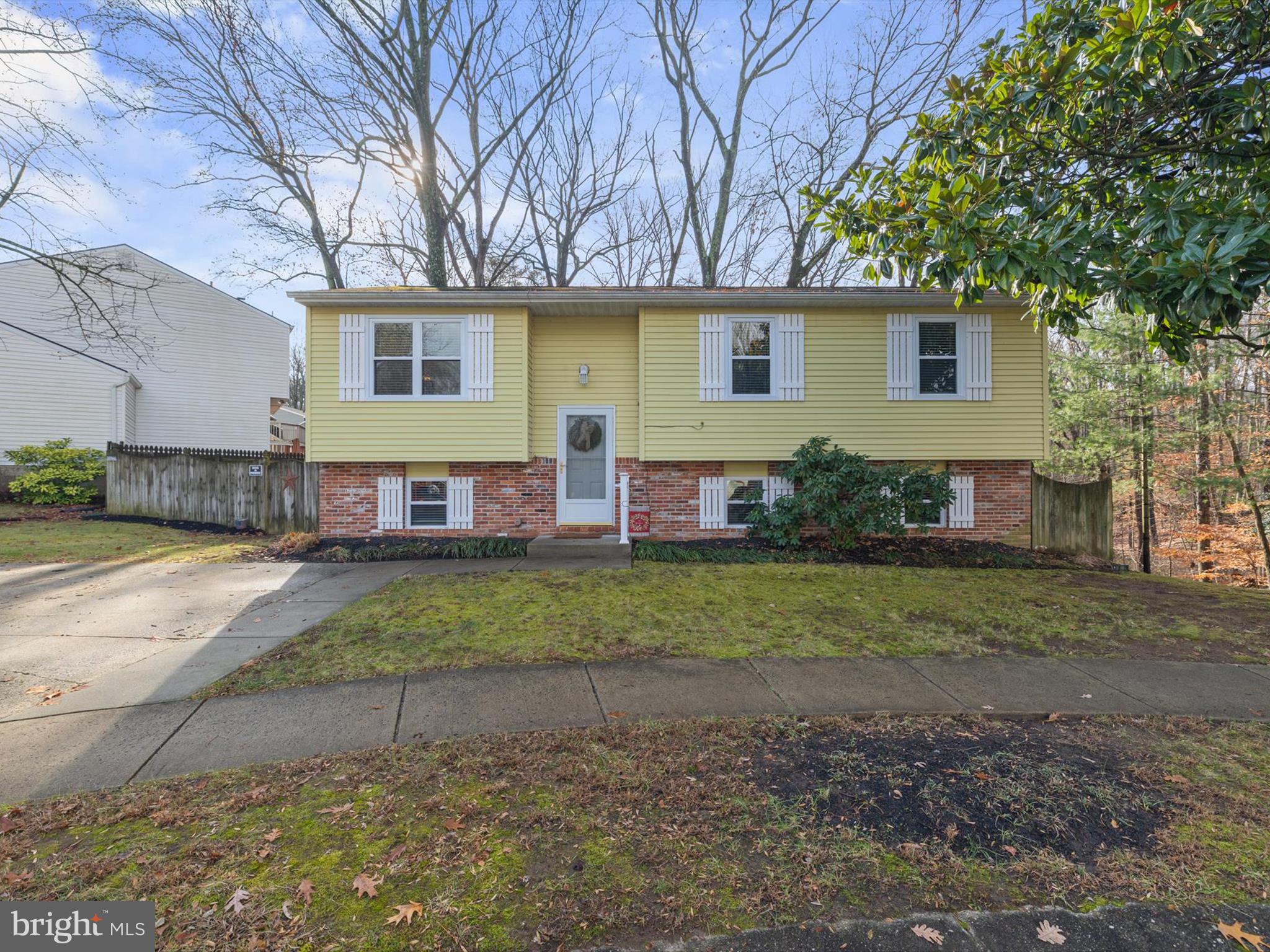 HUNTERS POINTE - Residential