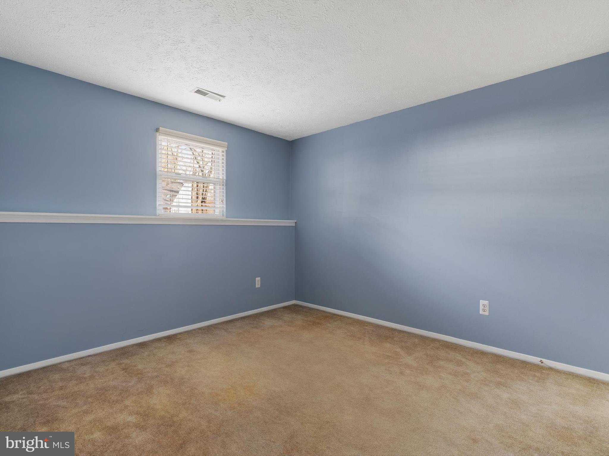 HUNTERS POINTE - Residential