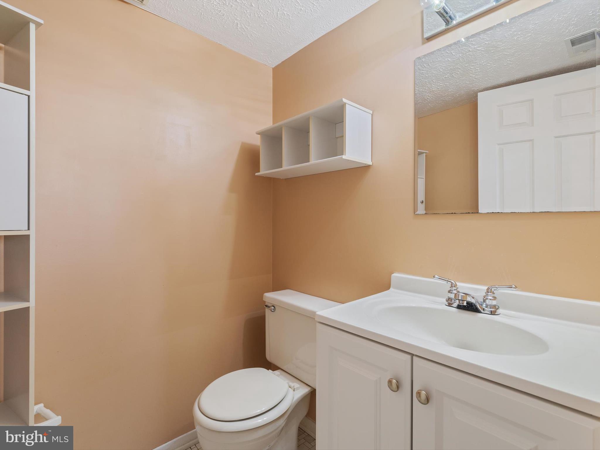 HUNTERS POINTE - Residential