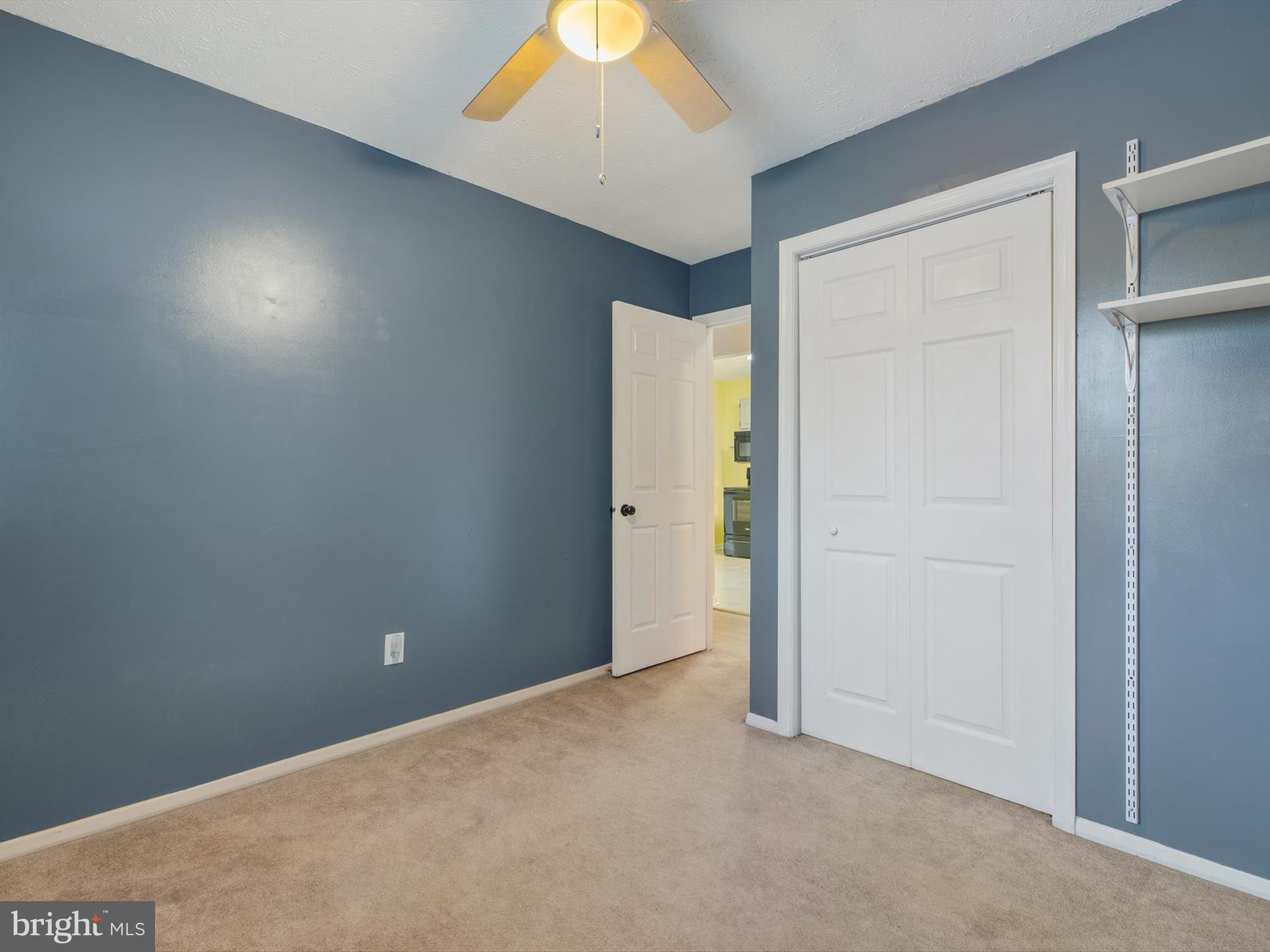 HUNTERS POINTE - Residential