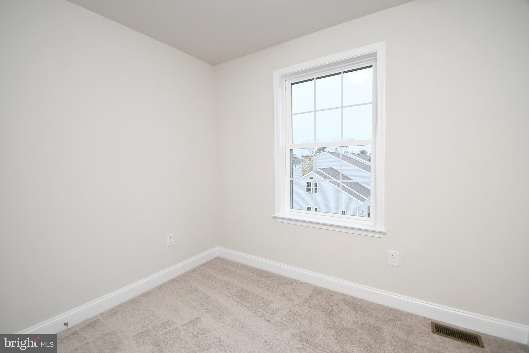 STUART CREEK FARMS - Residential Lease