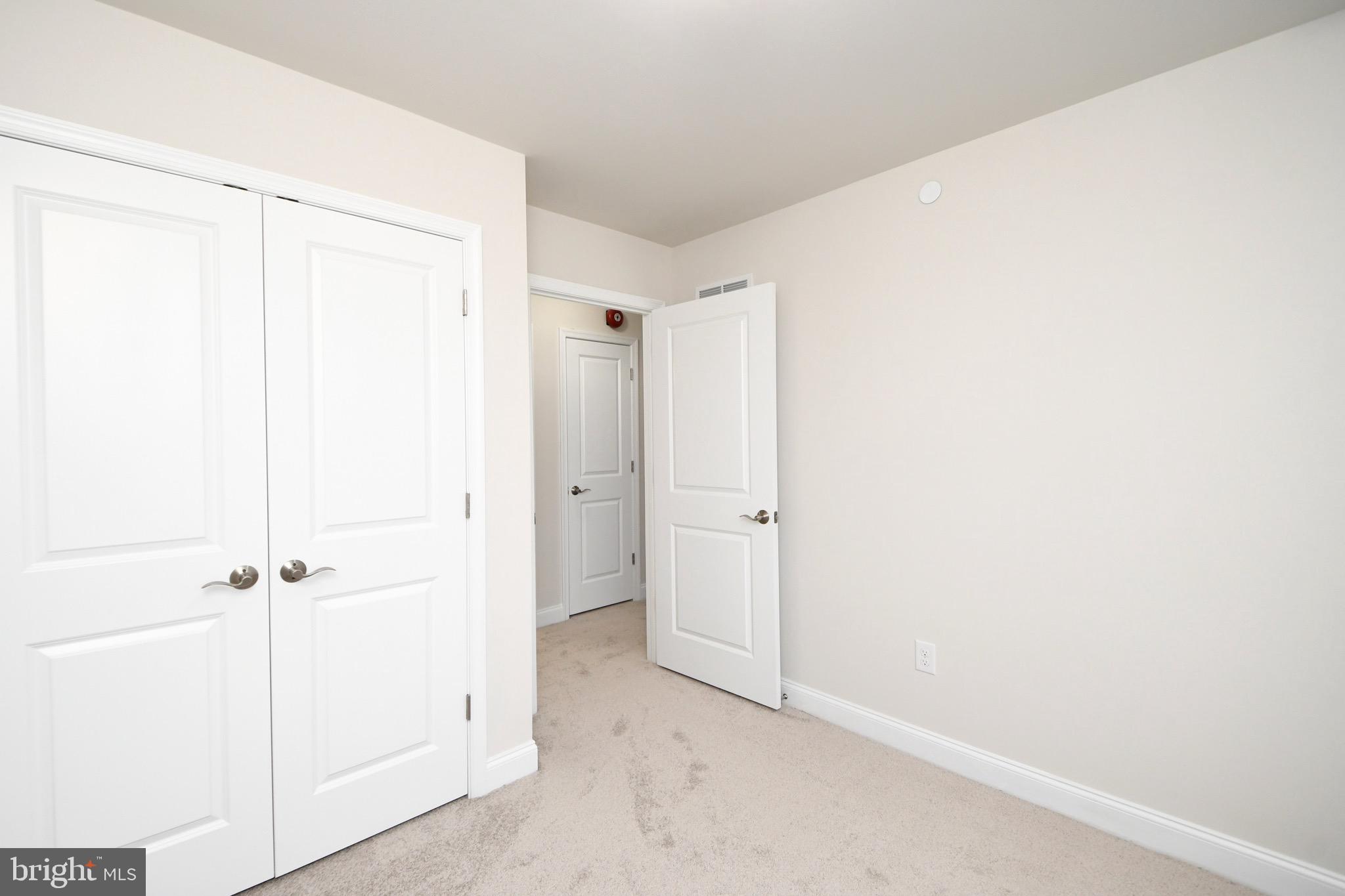 STUART CREEK FARMS - Residential Lease