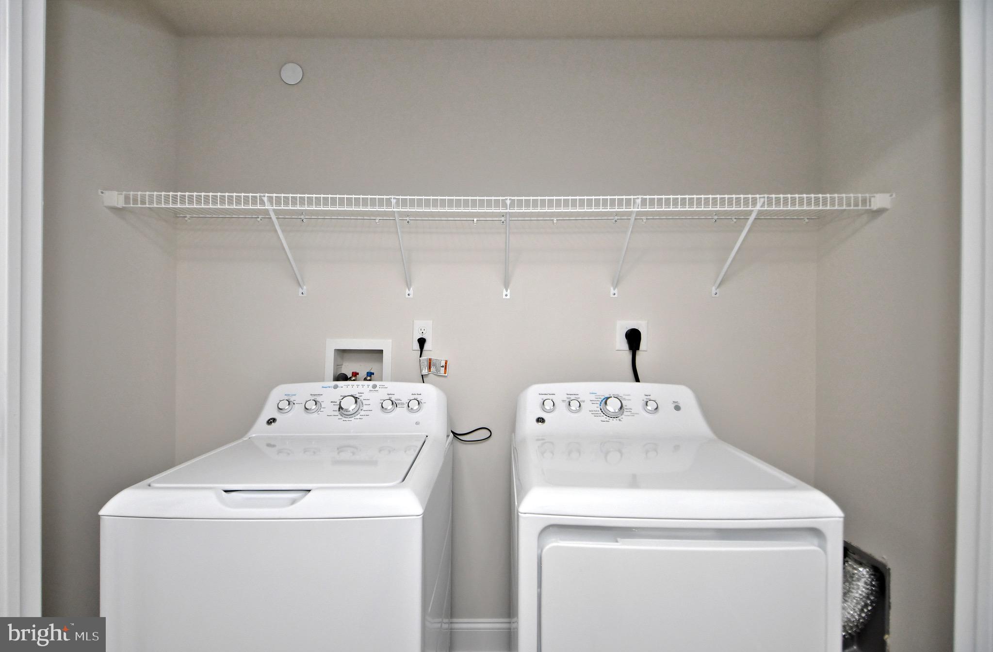 STUART CREEK FARMS - Residential Lease