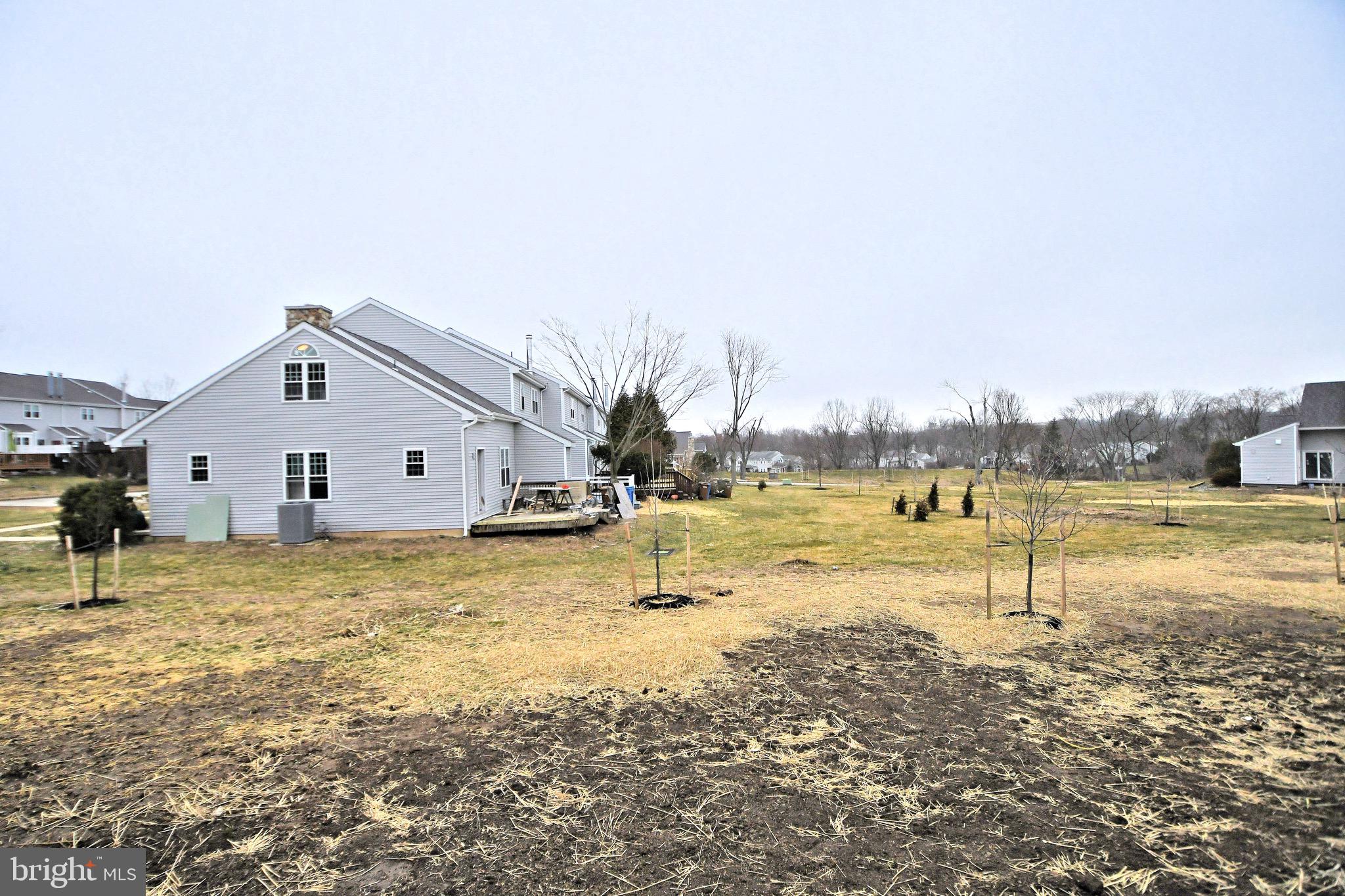 STUART CREEK FARMS - Residential Lease