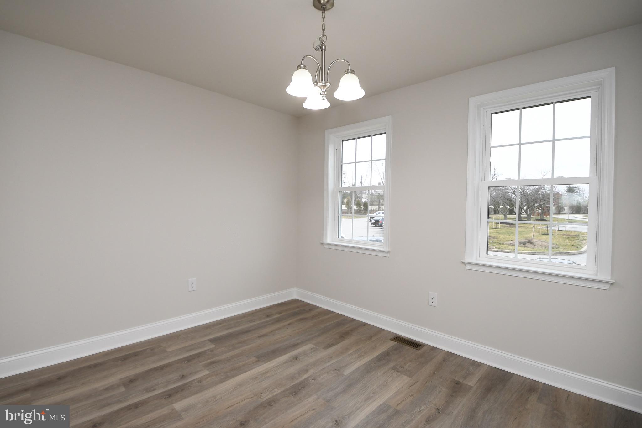 STUART CREEK FARMS - Residential Lease