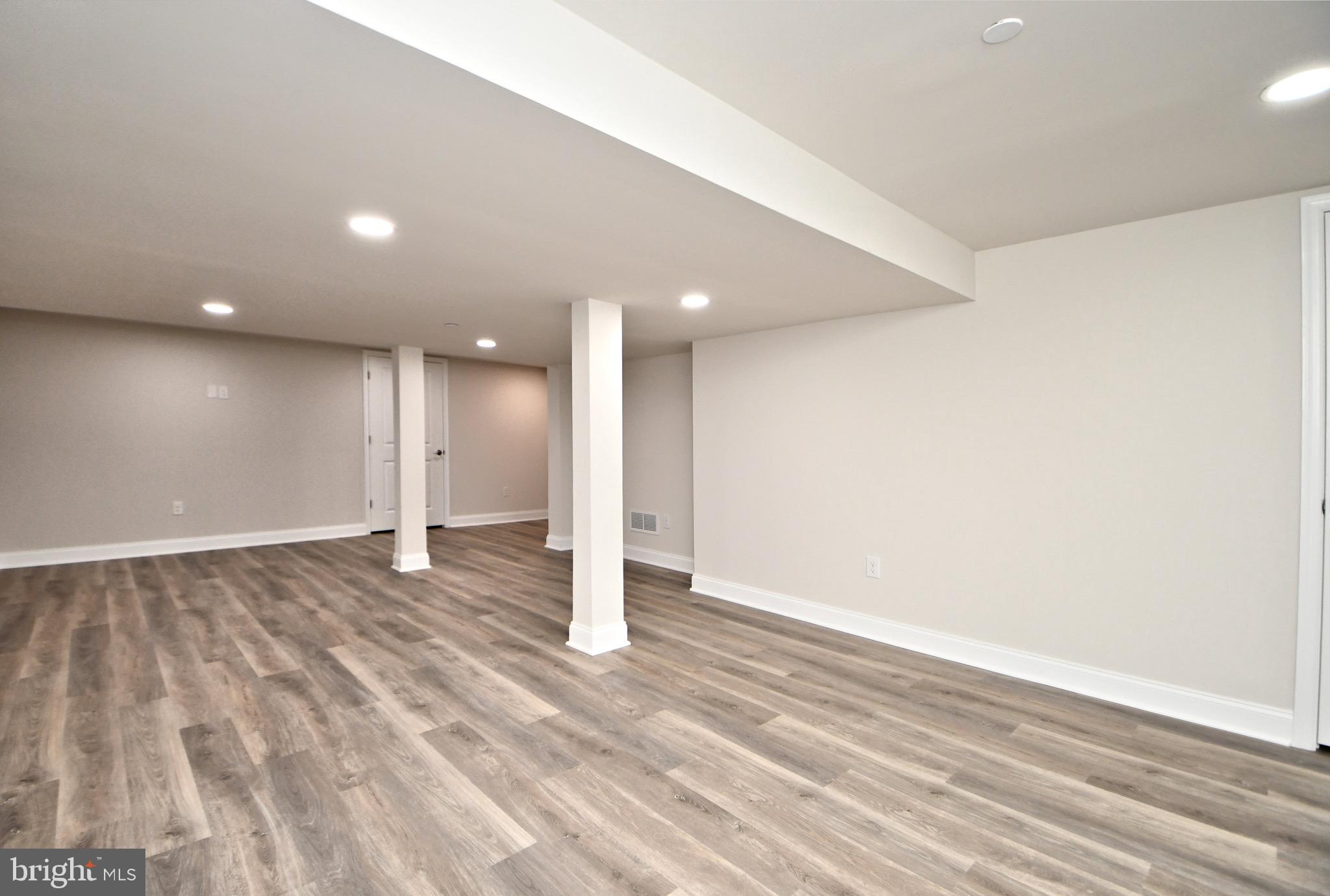 STUART CREEK FARMS - Residential Lease