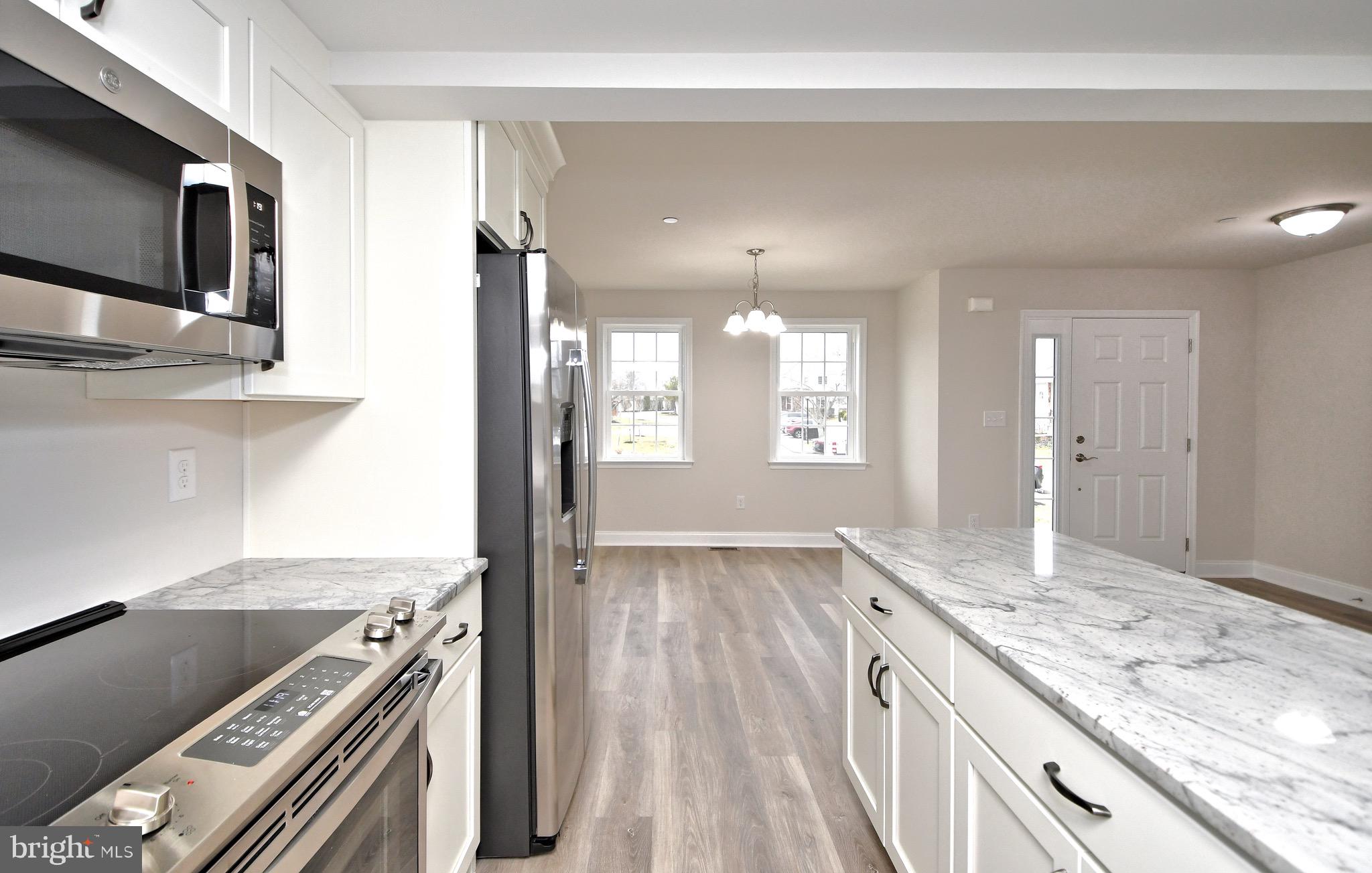 STUART CREEK FARMS - Residential Lease