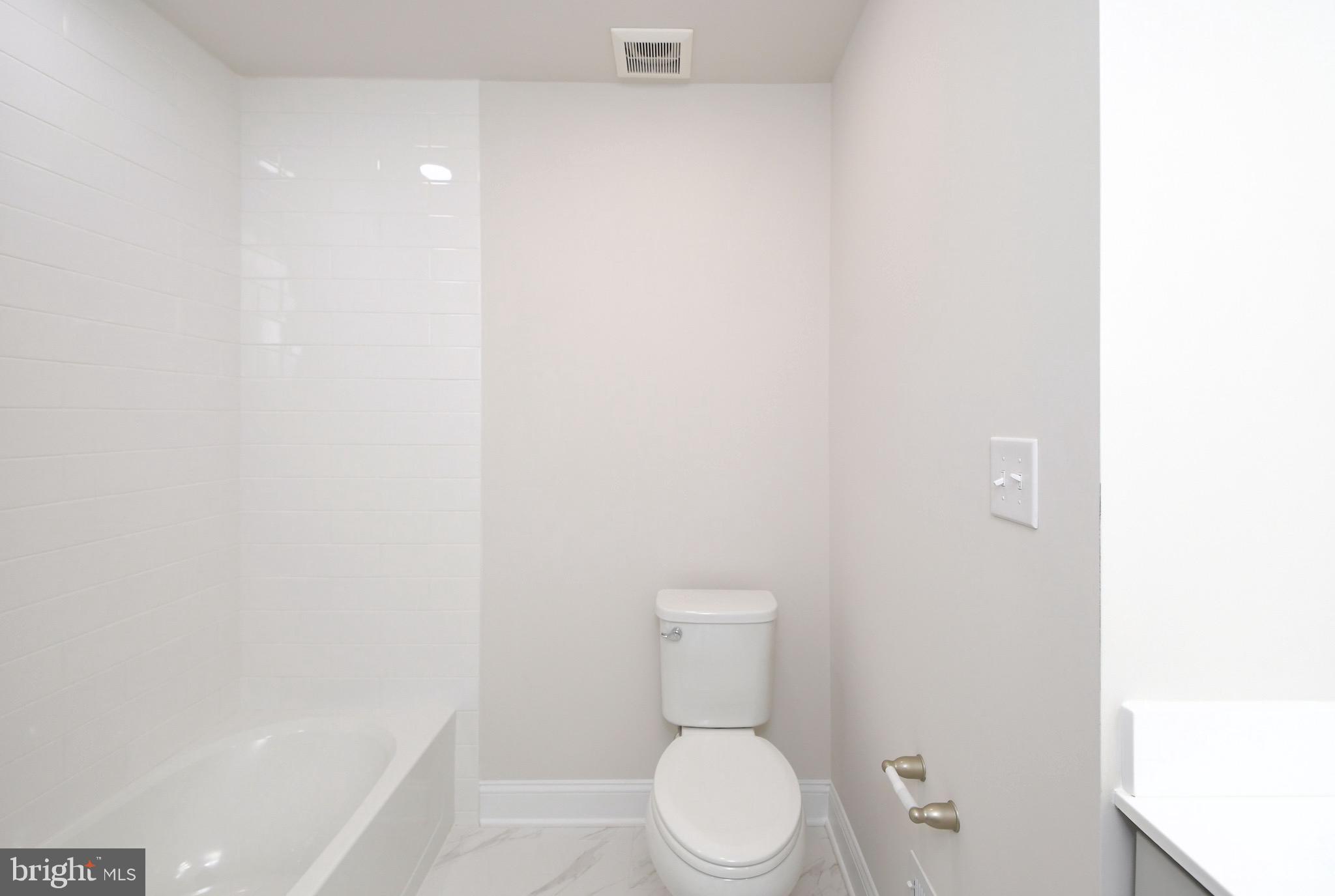 STUART CREEK FARMS - Residential Lease