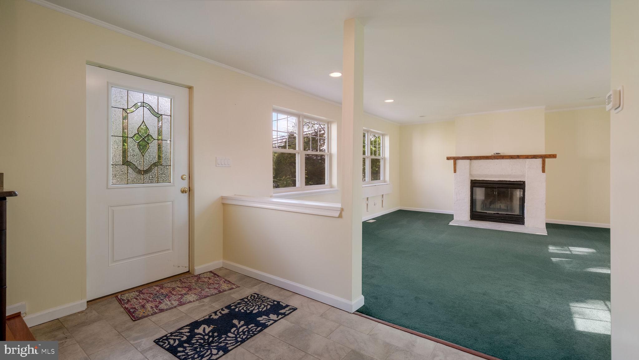 WILLOW MANOR - Residential