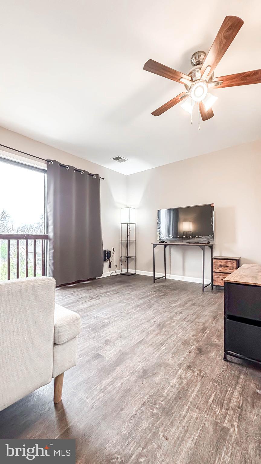 PIKESVILLE - Residential