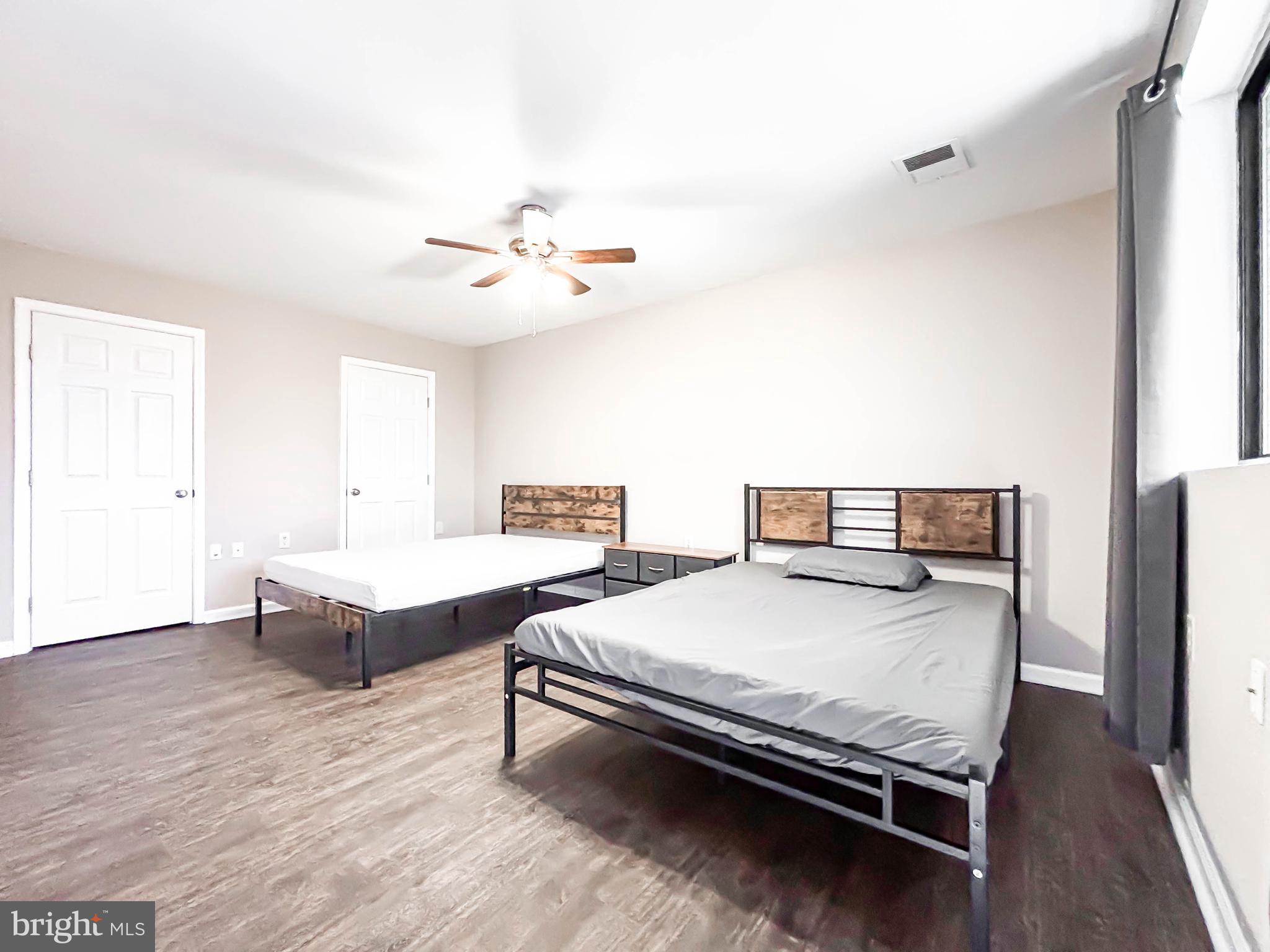 PIKESVILLE - Residential