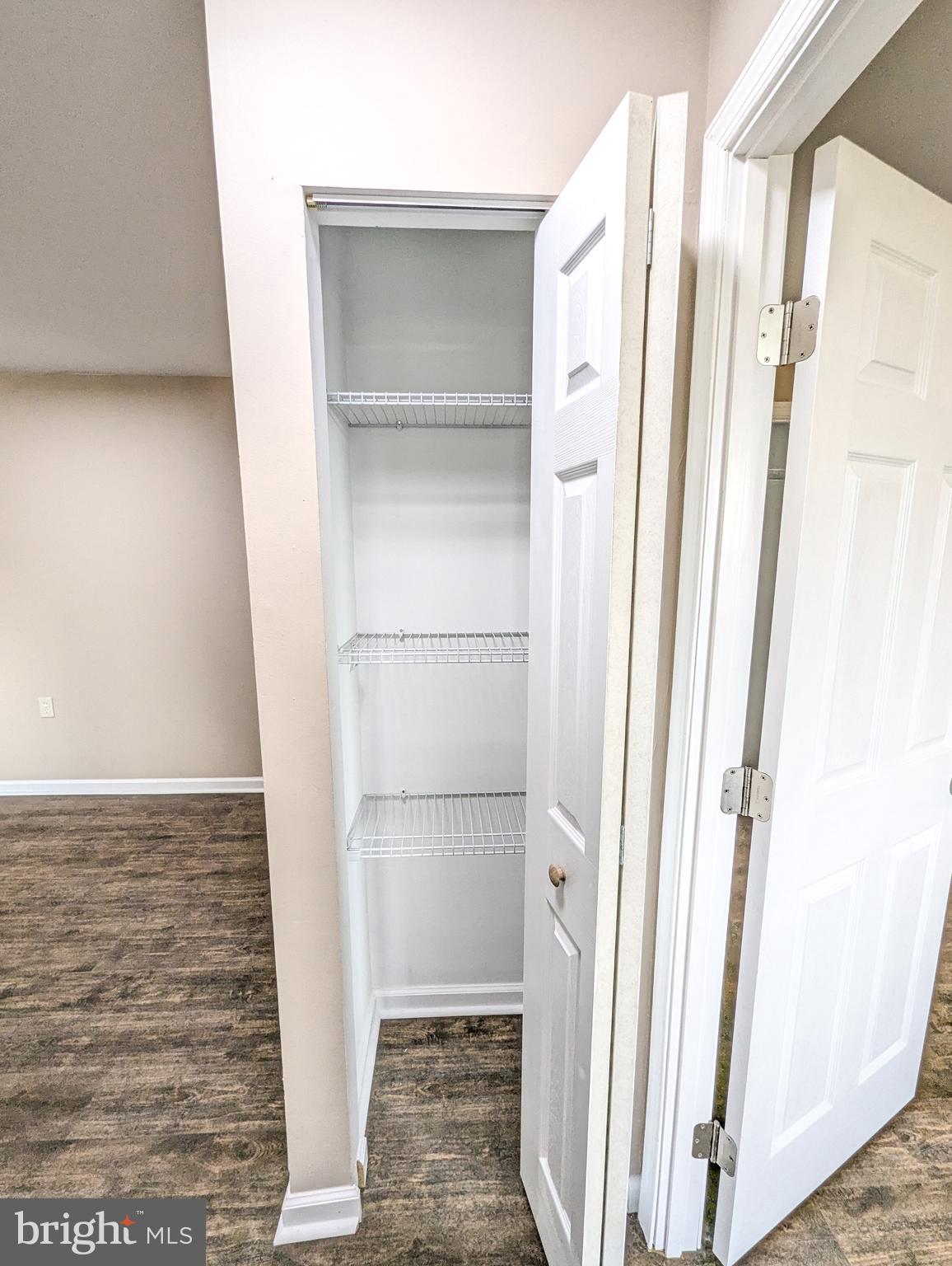 PIKESVILLE - Residential