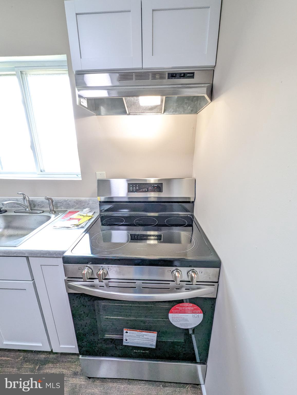 PIKESVILLE - Residential