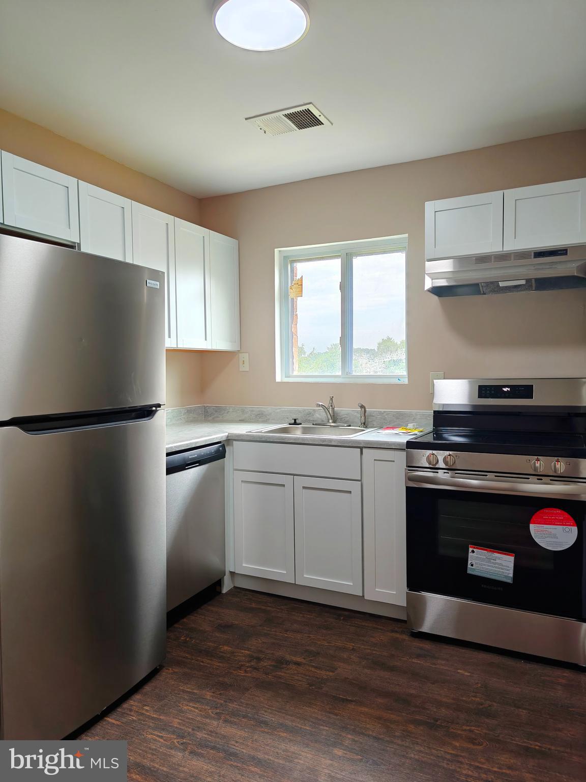 PIKESVILLE - Residential