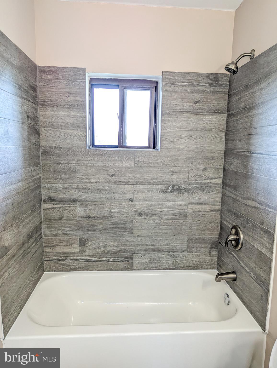 PIKESVILLE - Residential