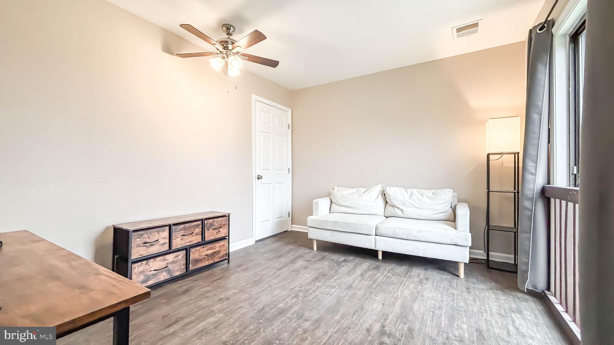 PIKESVILLE - Residential