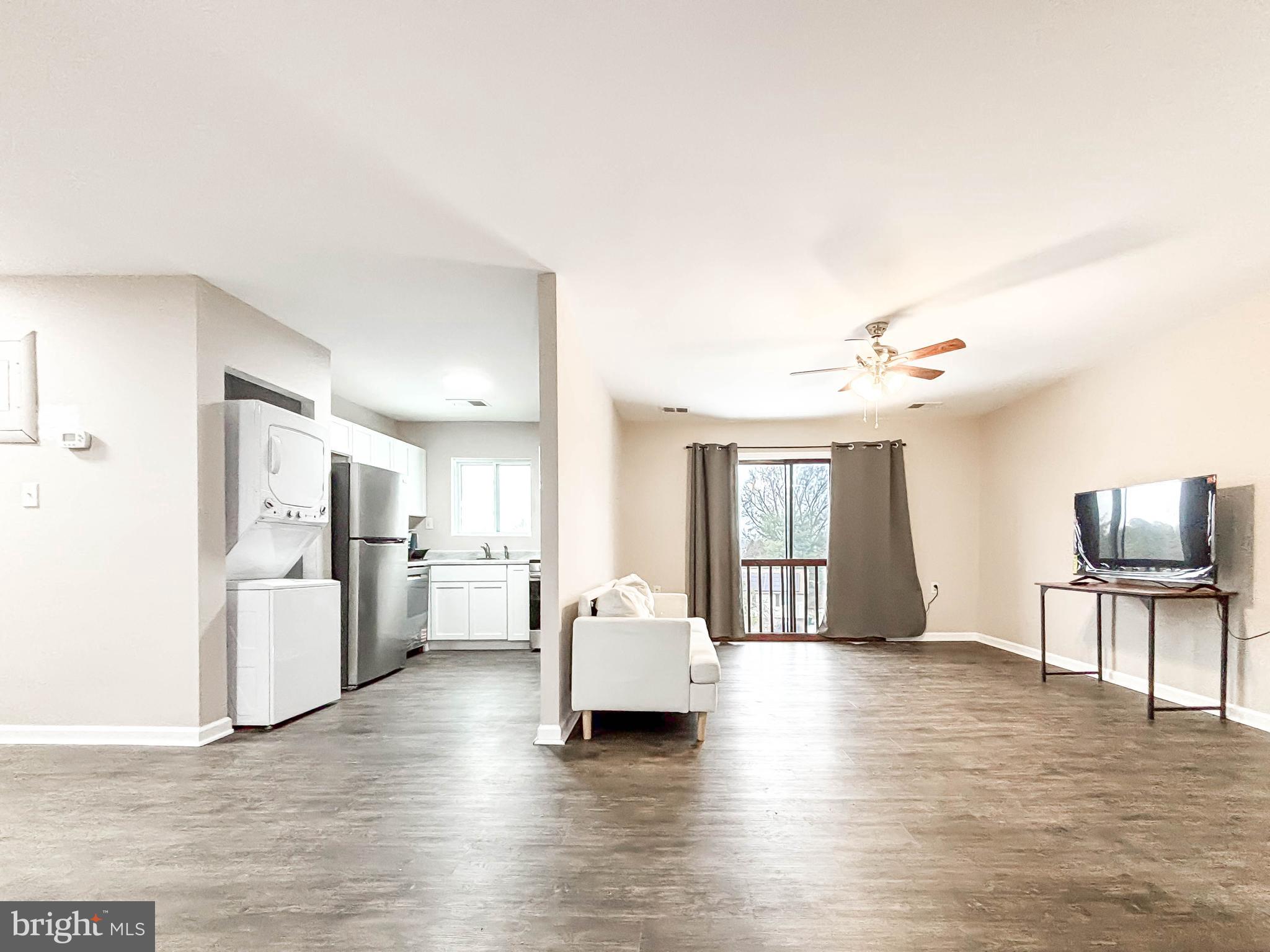 PIKESVILLE - Residential