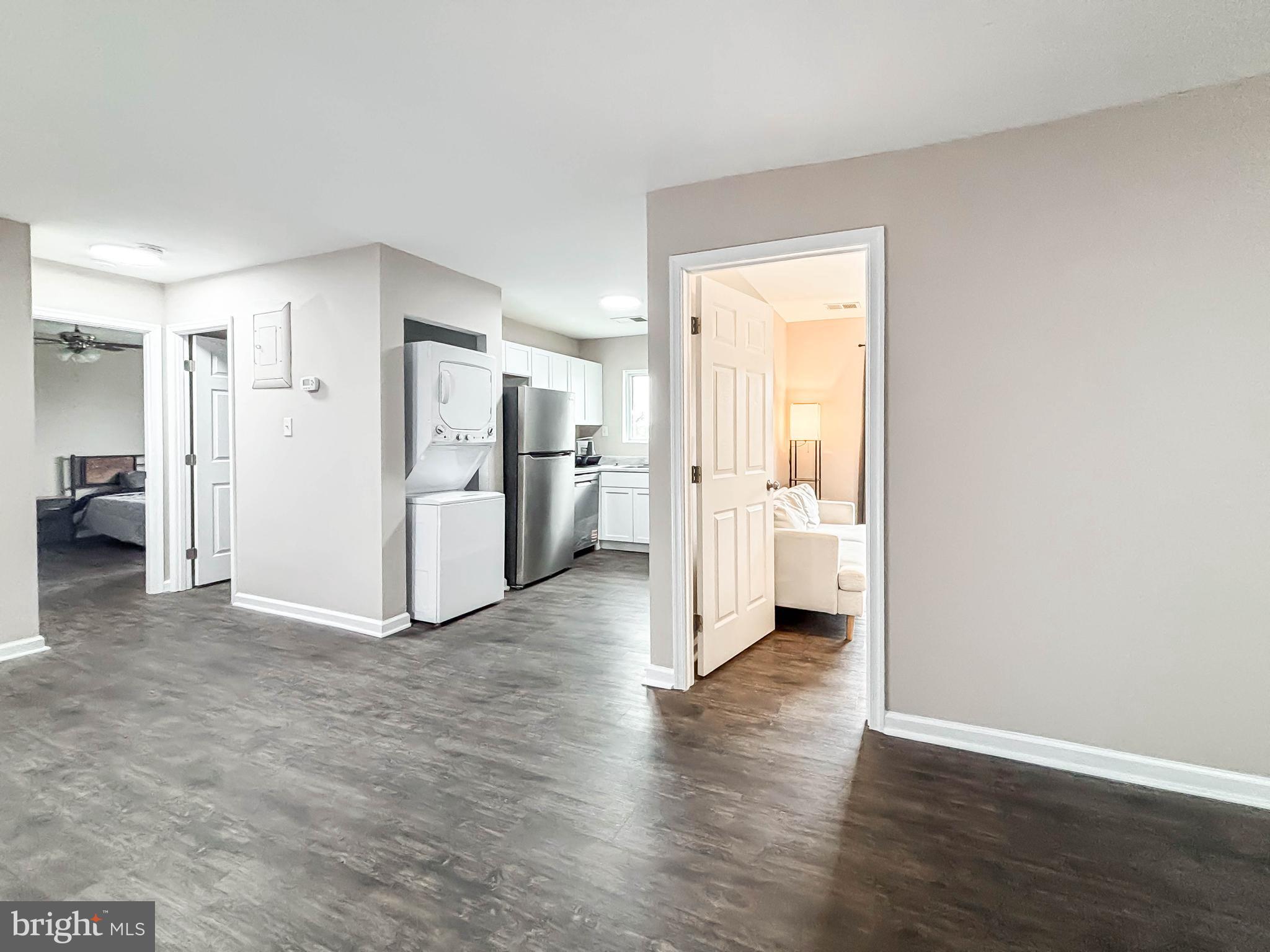 PIKESVILLE - Residential