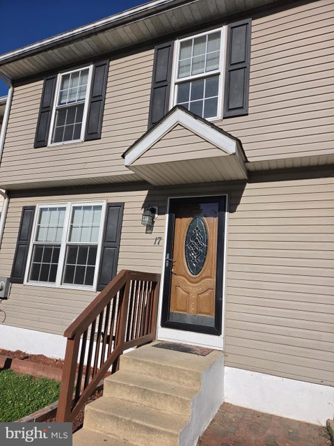Townhouse For Rent - 17 Owen Court<br/> Cecil County, PERRYVILLE, MD 21903