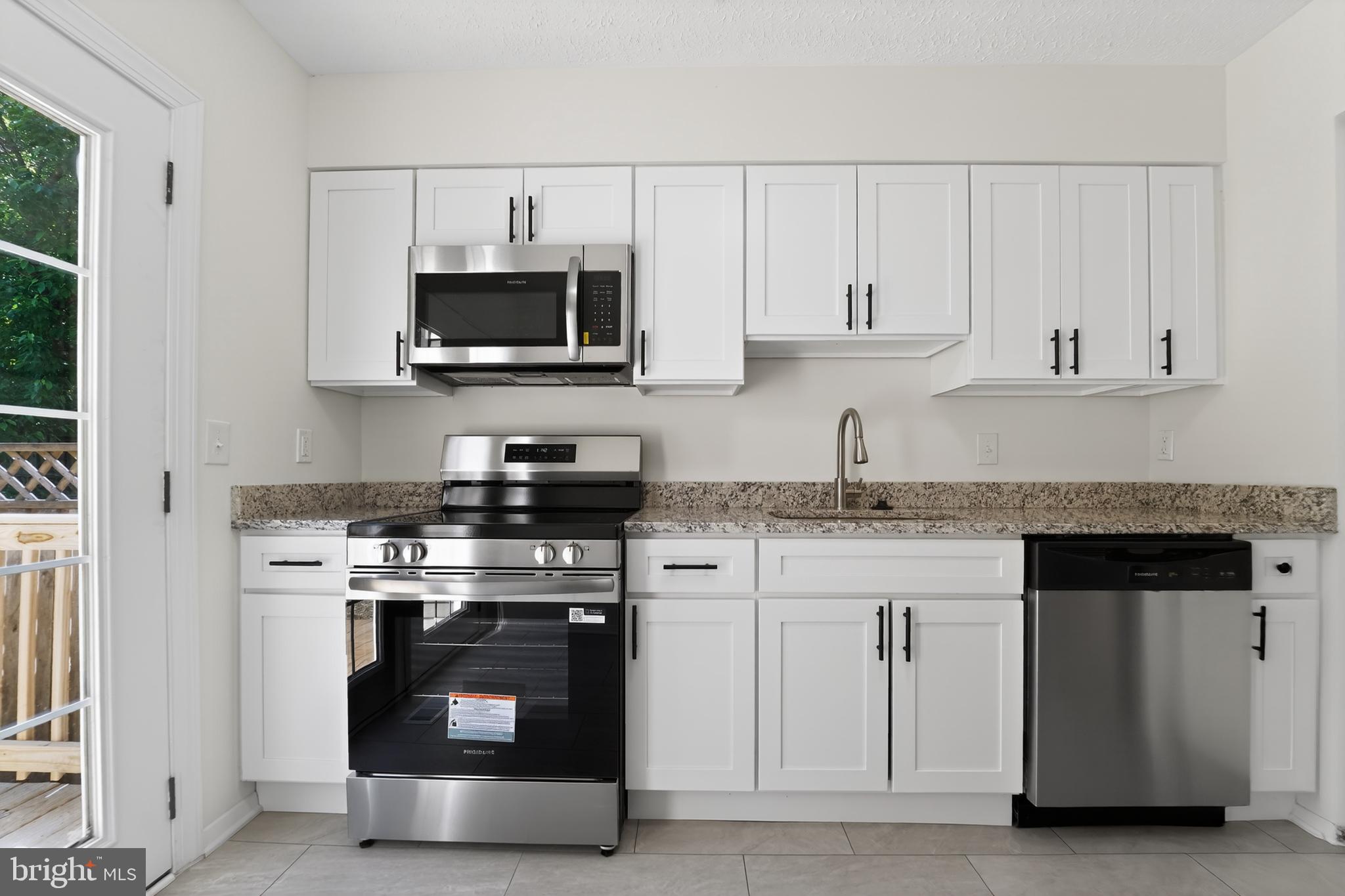 OAK HURST - Residential