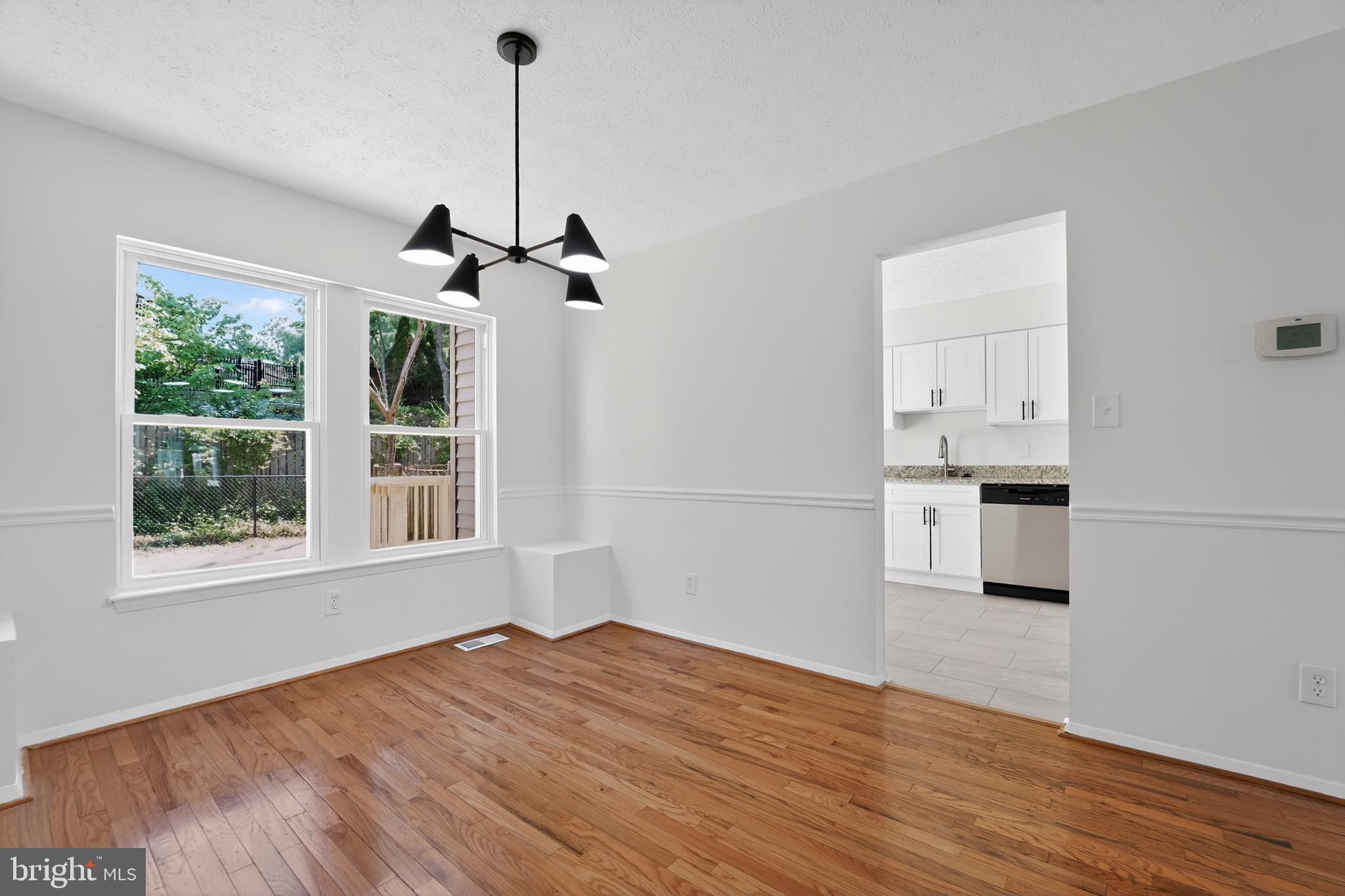 OAK HURST - Residential