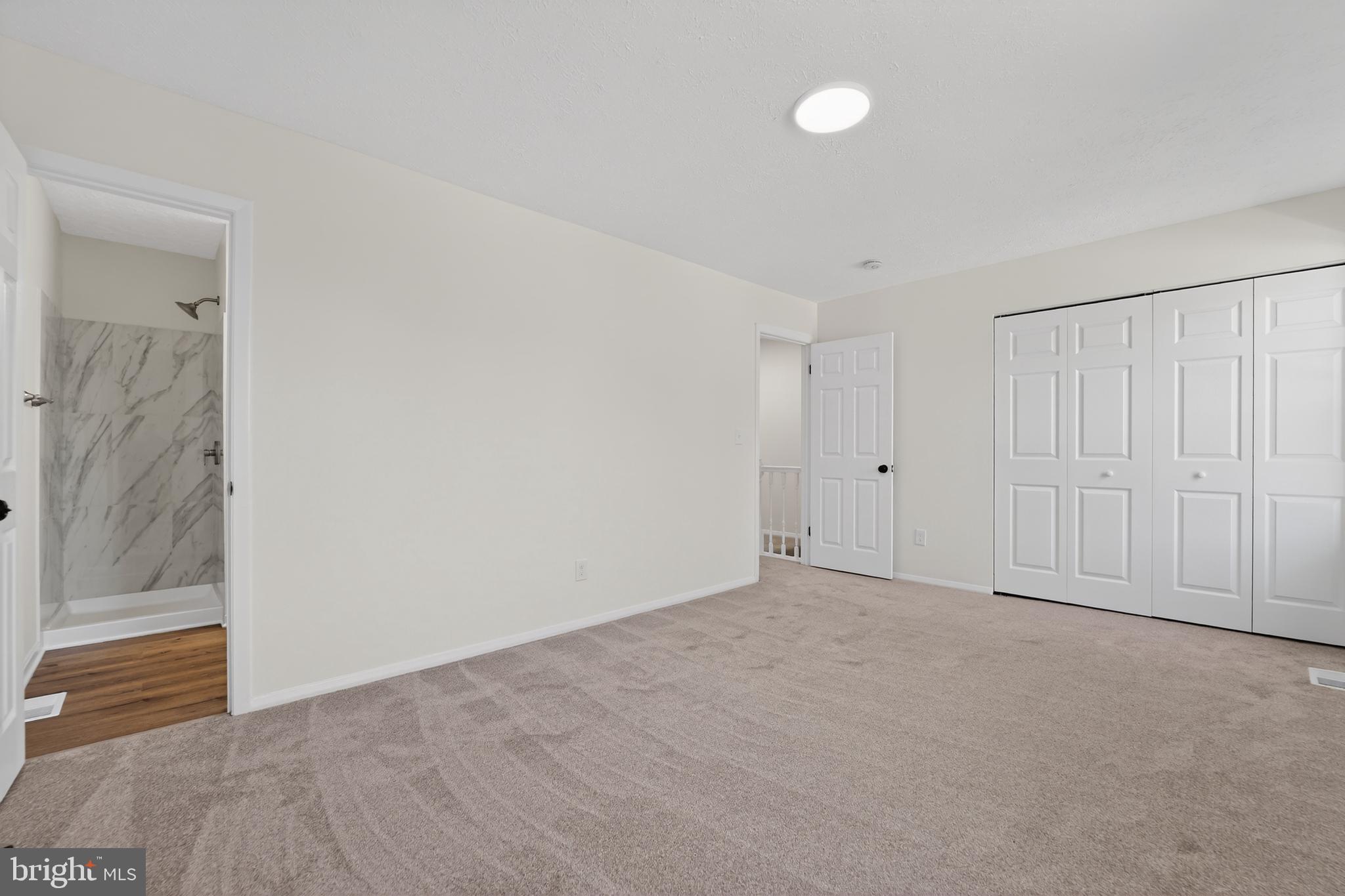 OAK HURST - Residential