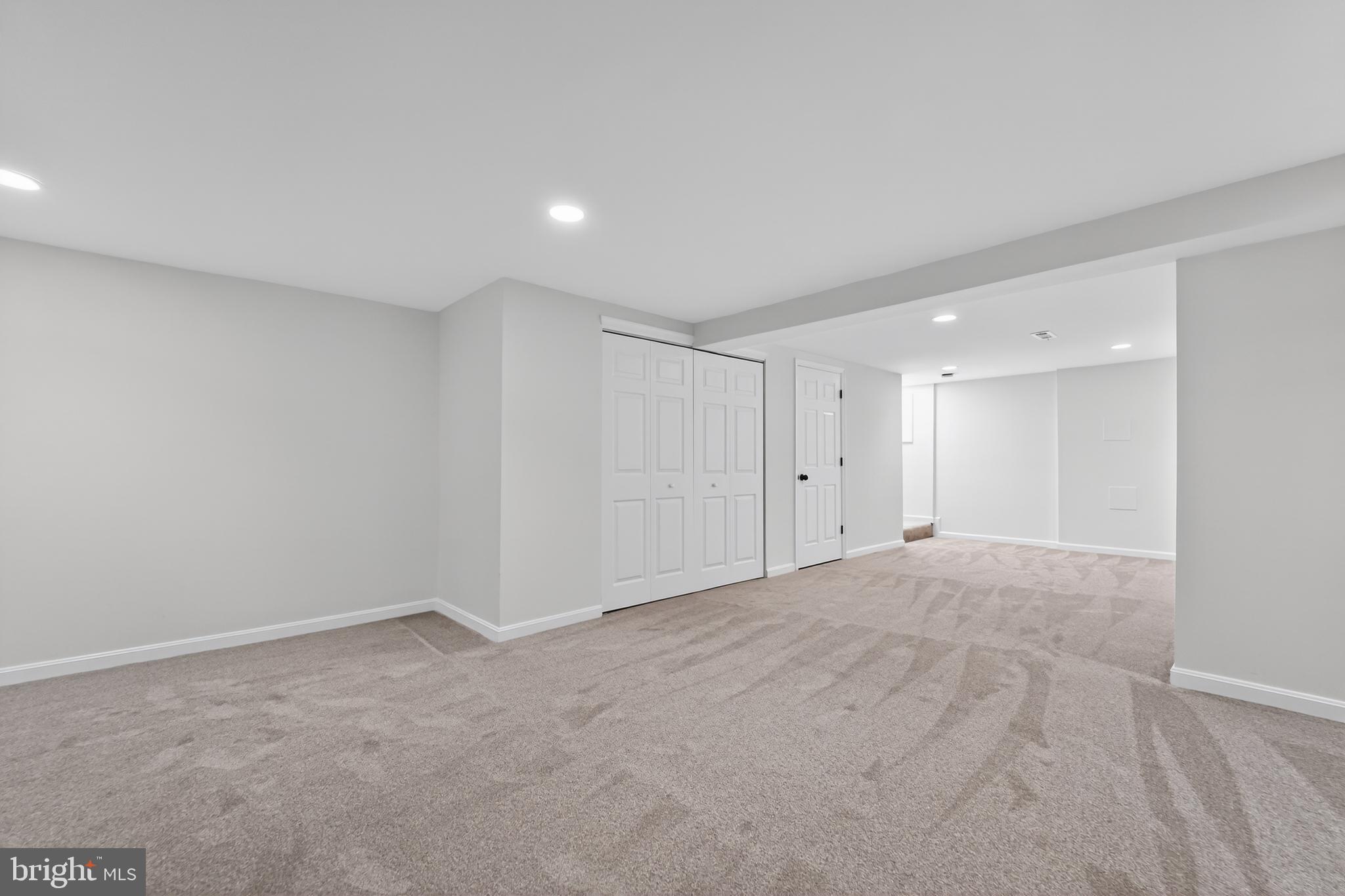 OAK HURST - Residential