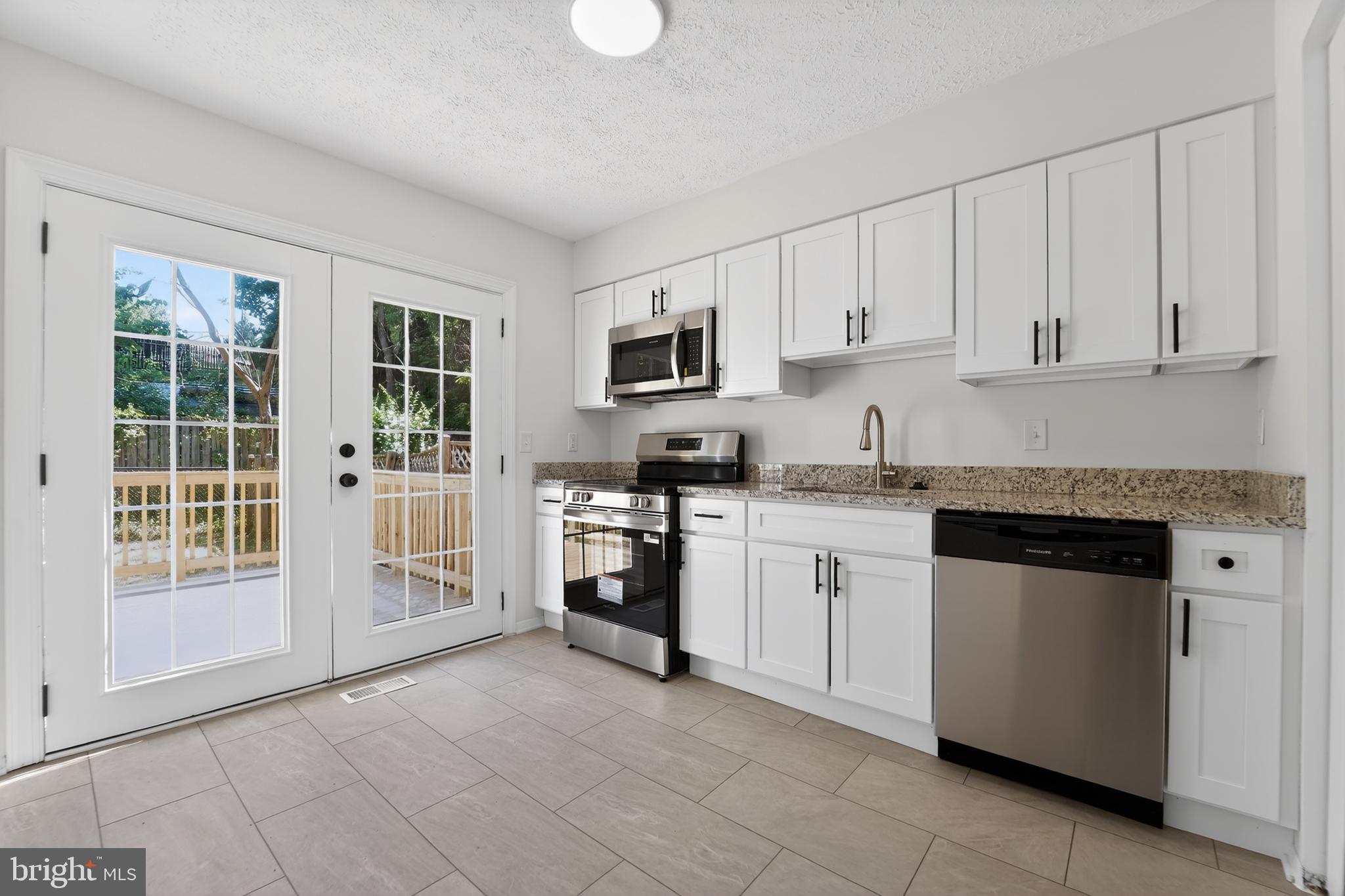 OAK HURST - Residential